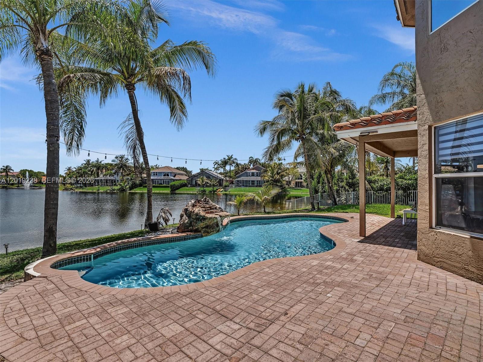 18442 NW 12th St, Pembroke Pines FL 33029