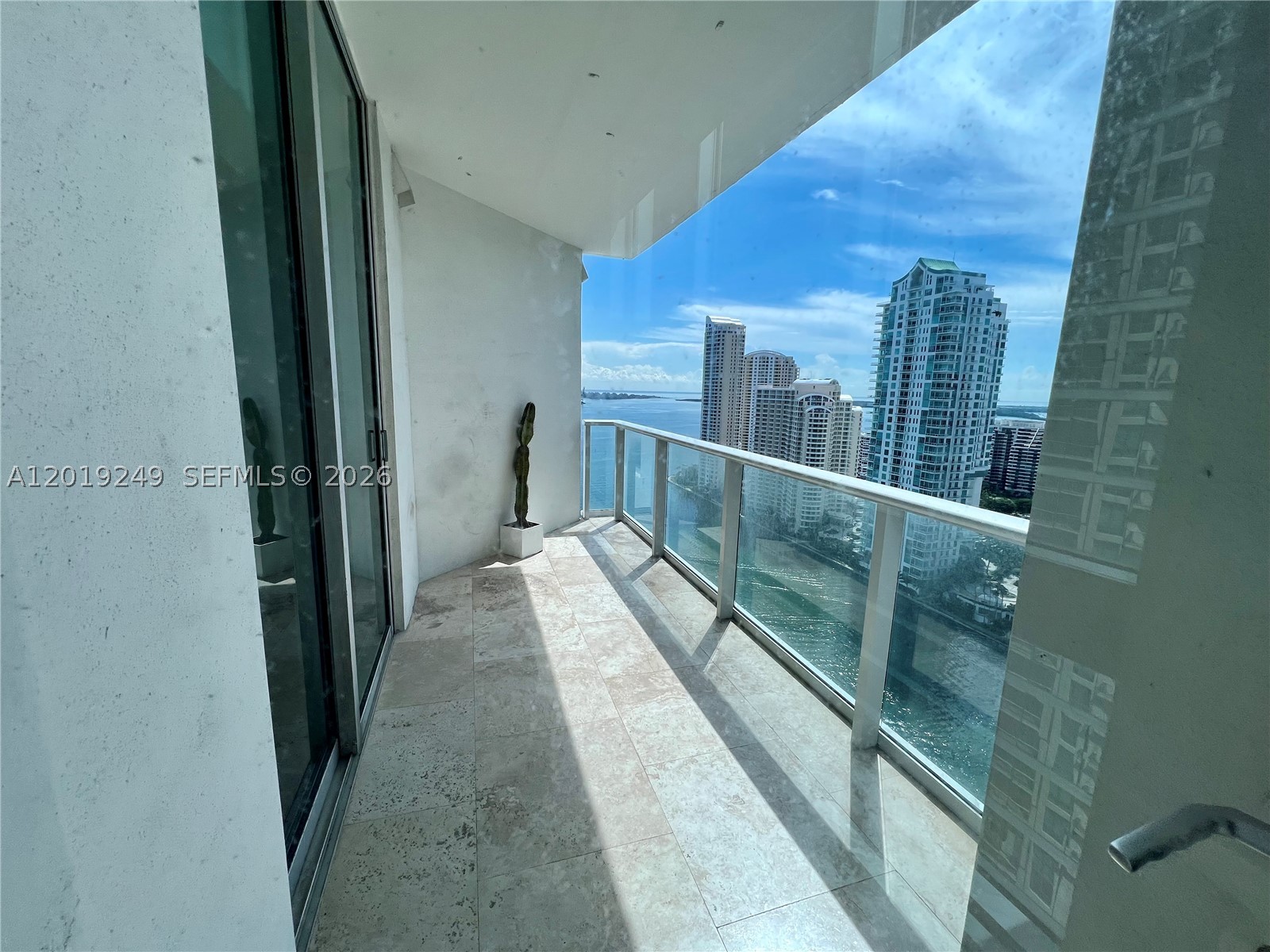 300 S Biscayne Blvd #2606, Miami FL 33131