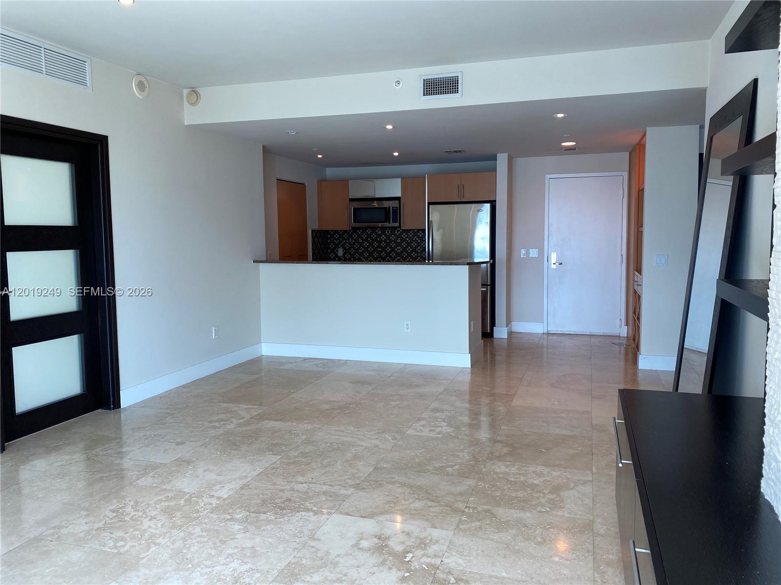 300 S Biscayne Blvd #2606, Miami FL 33131