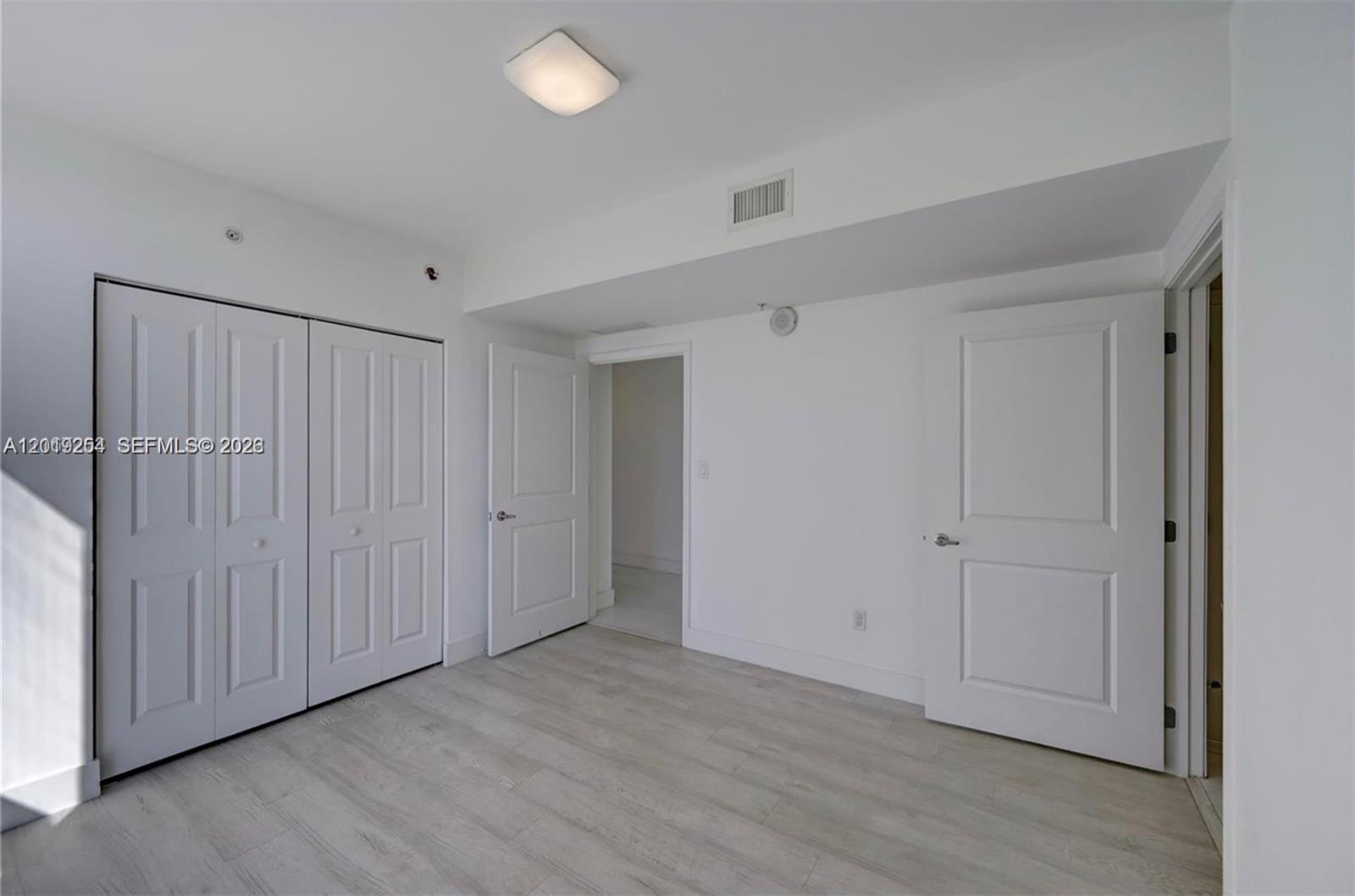 400 Sunny Isles Blvd #801, Sunny Isles Beach FL 33160