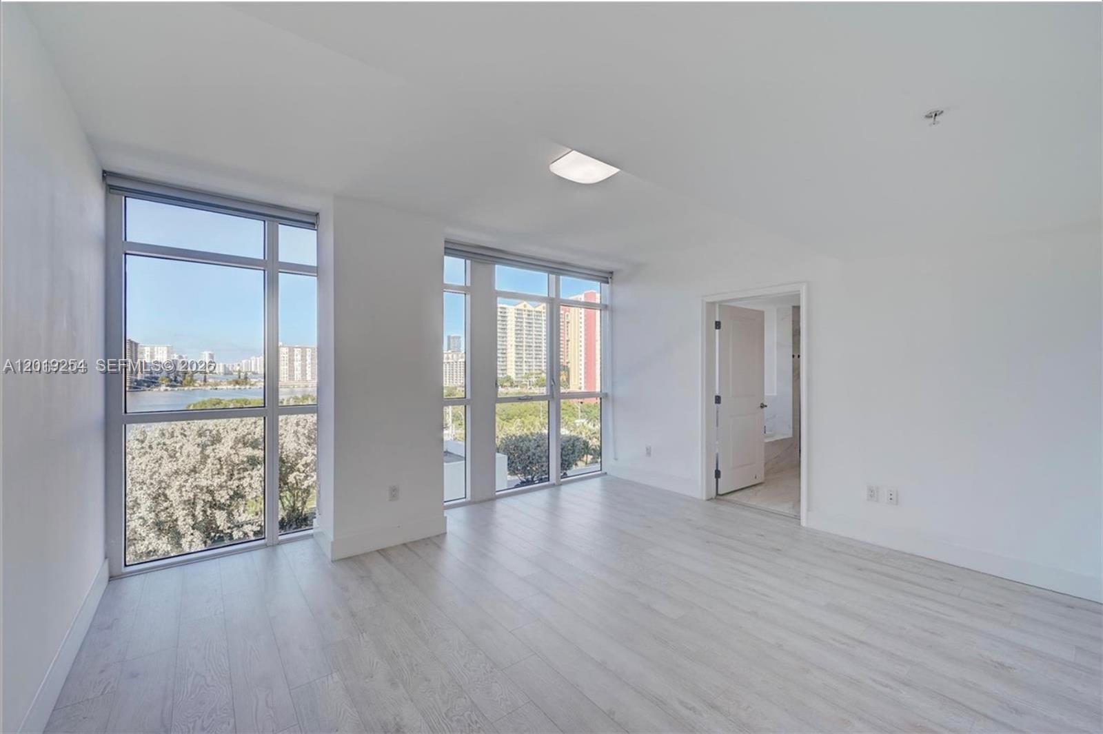 400 Sunny Isles Blvd #801, Sunny Isles Beach FL 33160