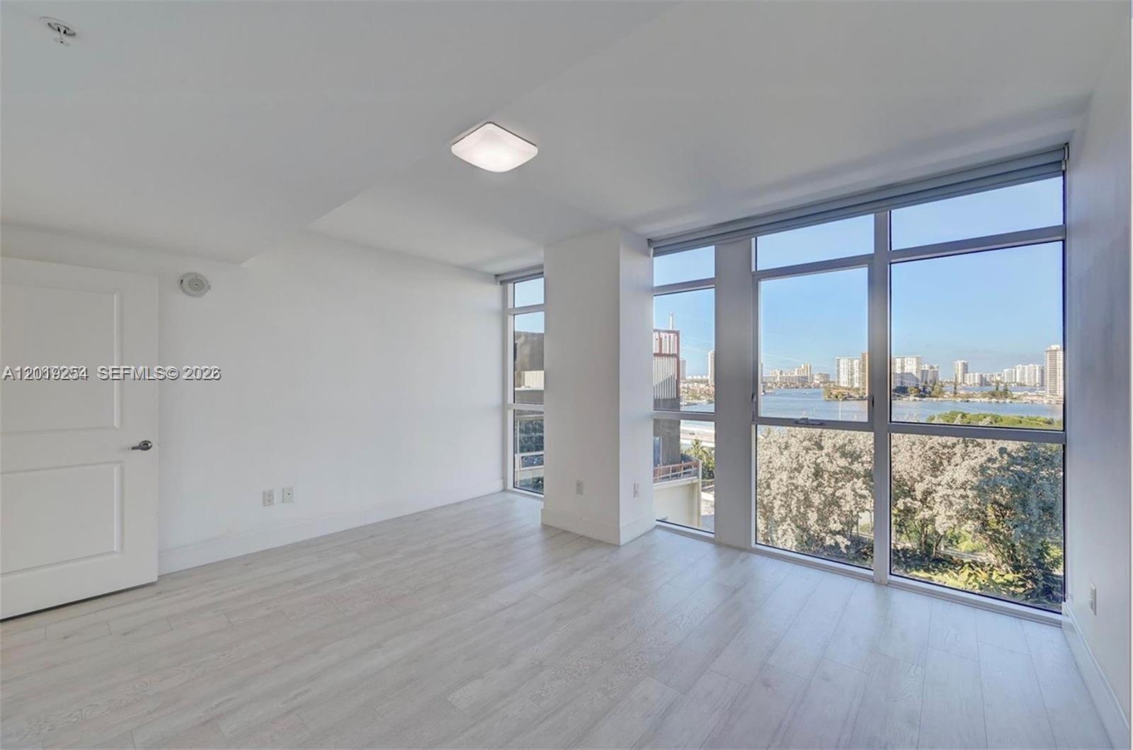 400 Sunny Isles Blvd #801, Sunny Isles Beach FL 33160