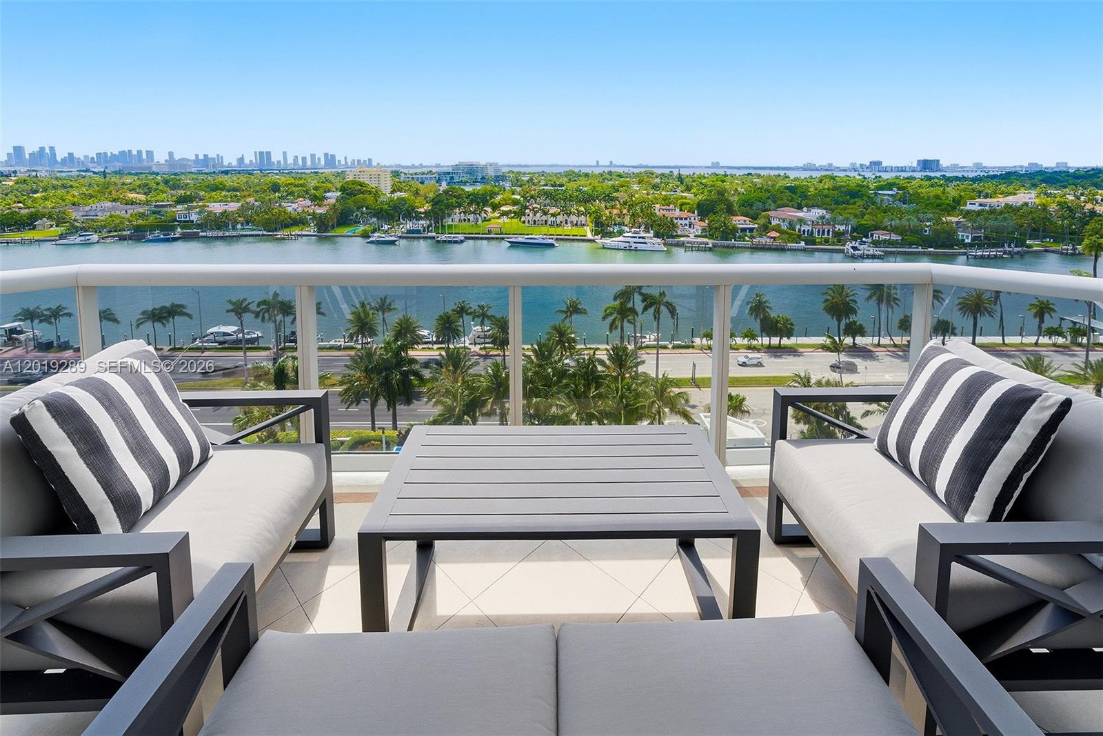4779 Collins Ave #1206, Miami Beach FL 33140
