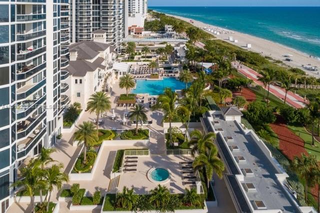 4779 Collins Ave #1206, Miami Beach FL 33140