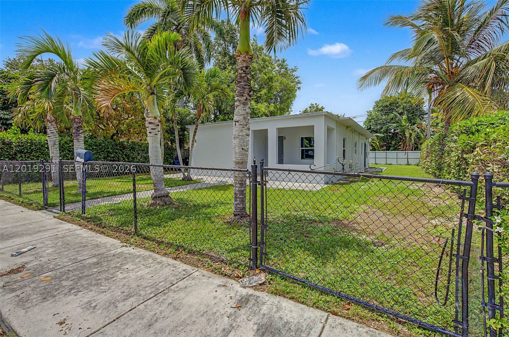 5917 SW 62nd Ter #0, South Miami FL 33143