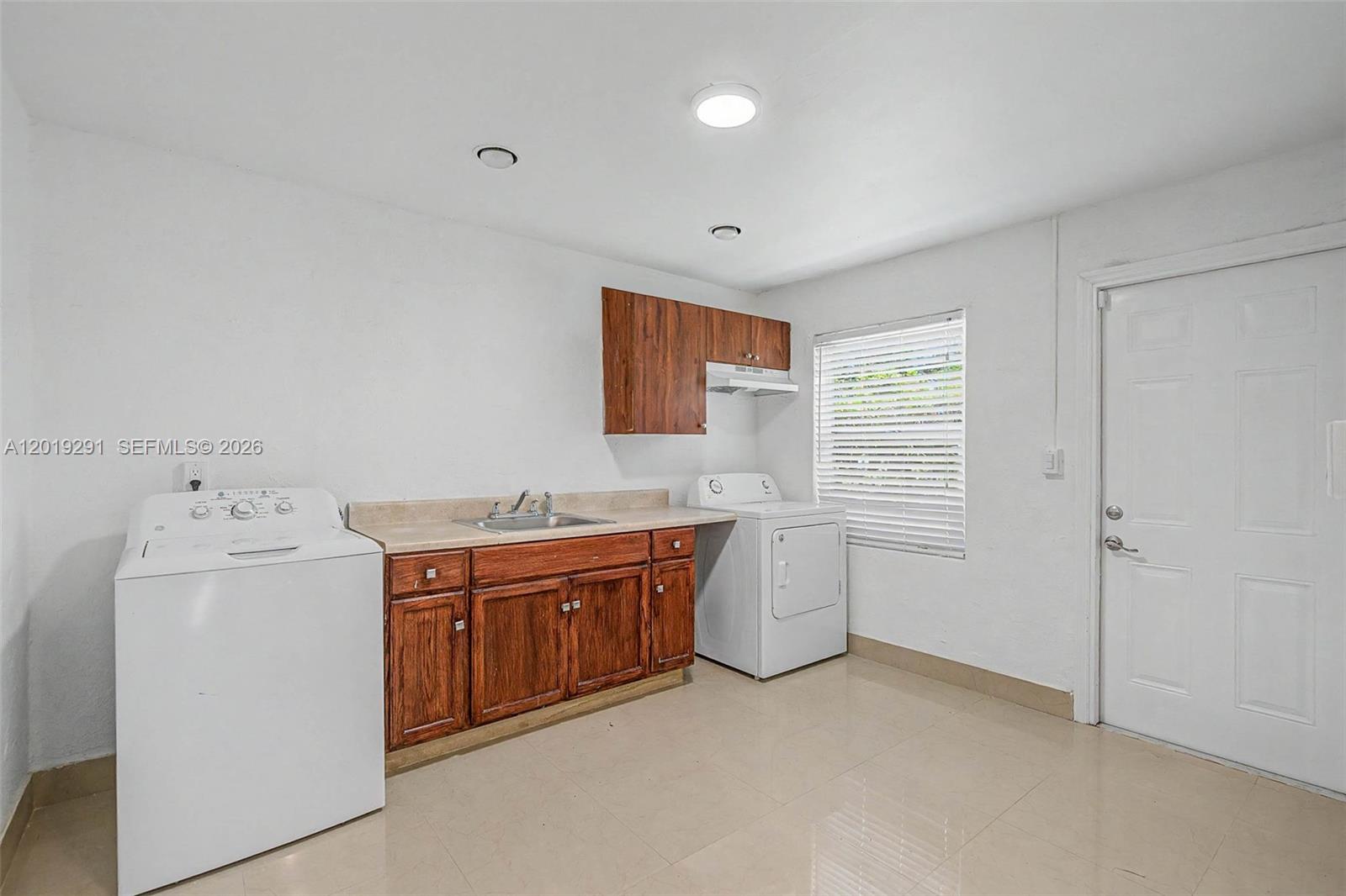 5917 SW 62nd Ter #0, South Miami FL 33143