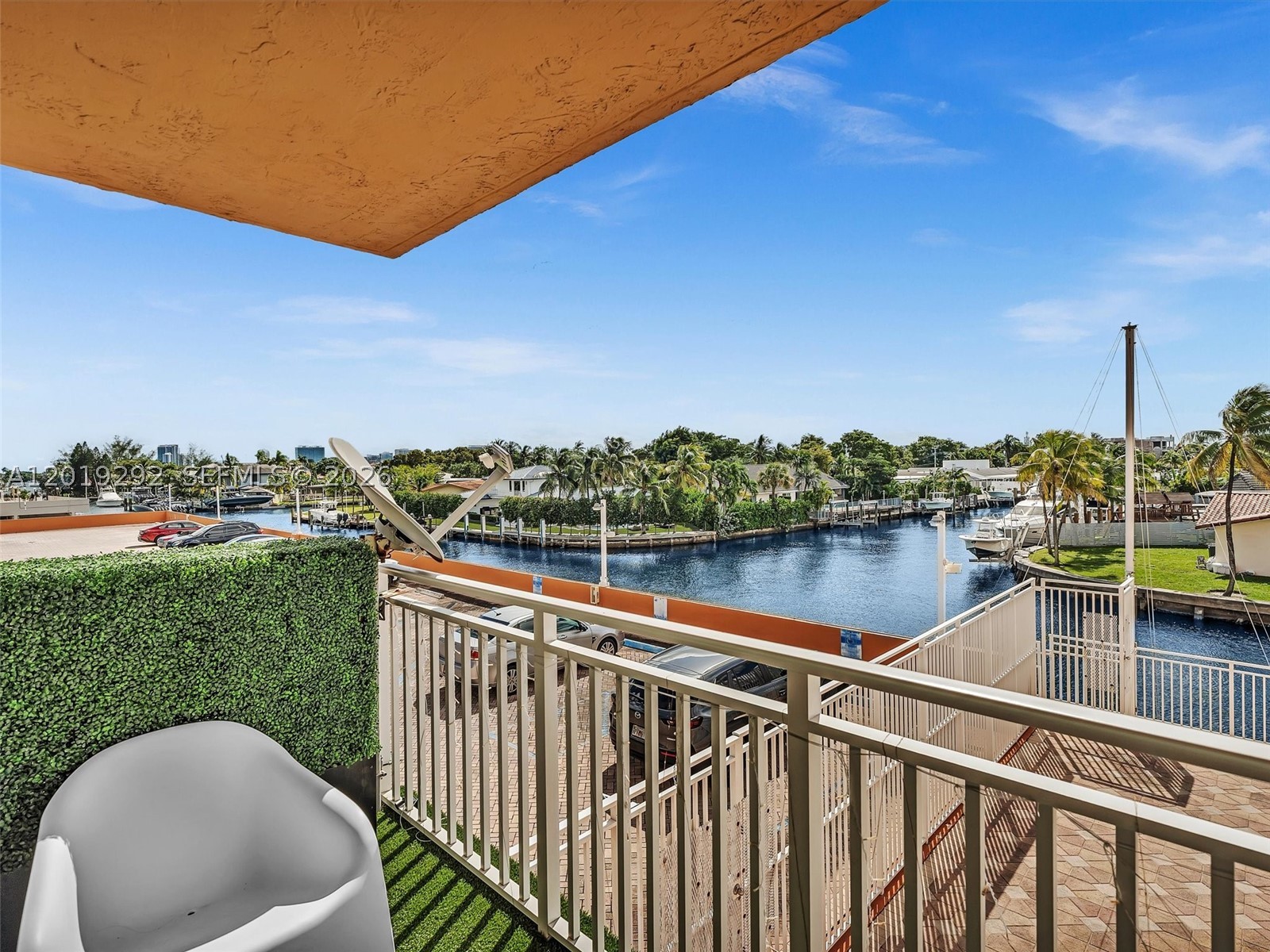 2450 NE 135th St #201, North Miami FL 33181