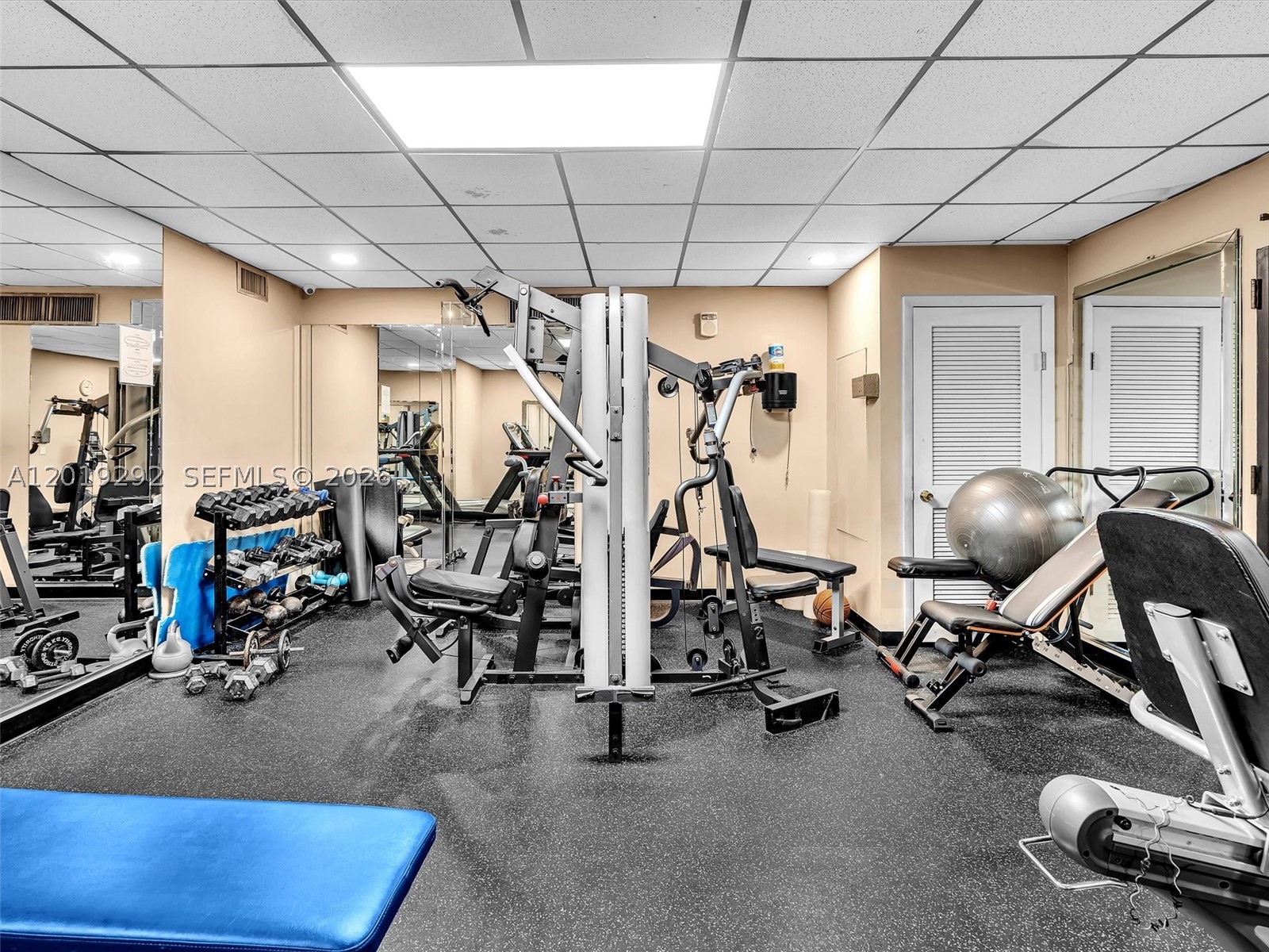 2450 NE 135th St #201, North Miami FL 33181