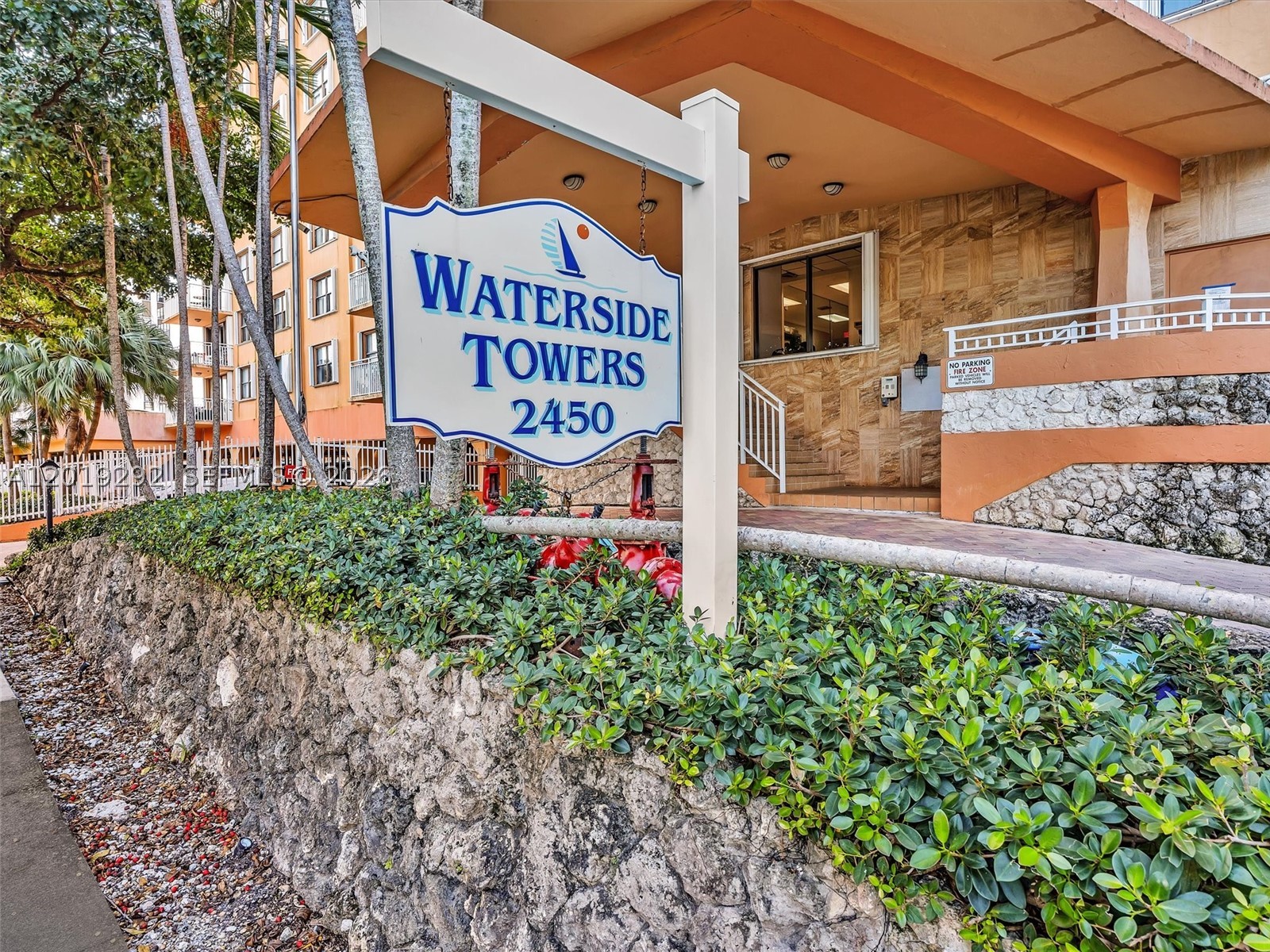 2450 NE 135th St #201, North Miami FL 33181