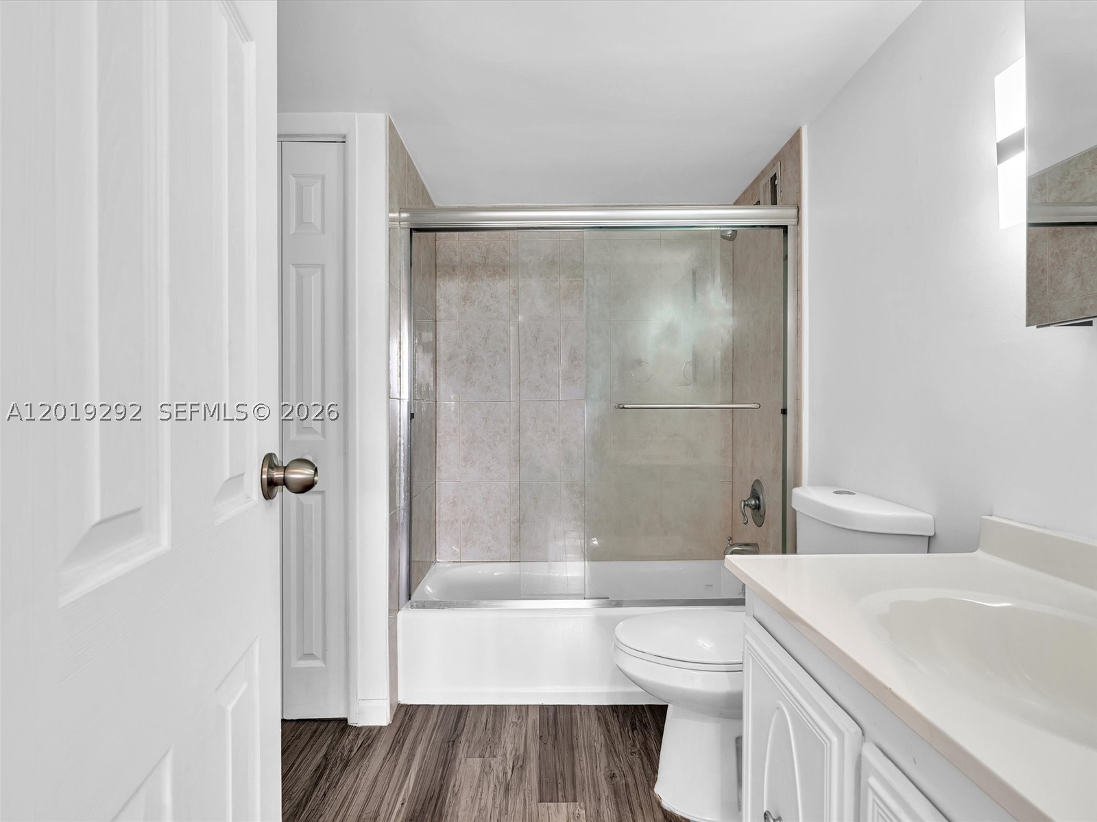 2450 NE 135th St #201, North Miami FL 33181