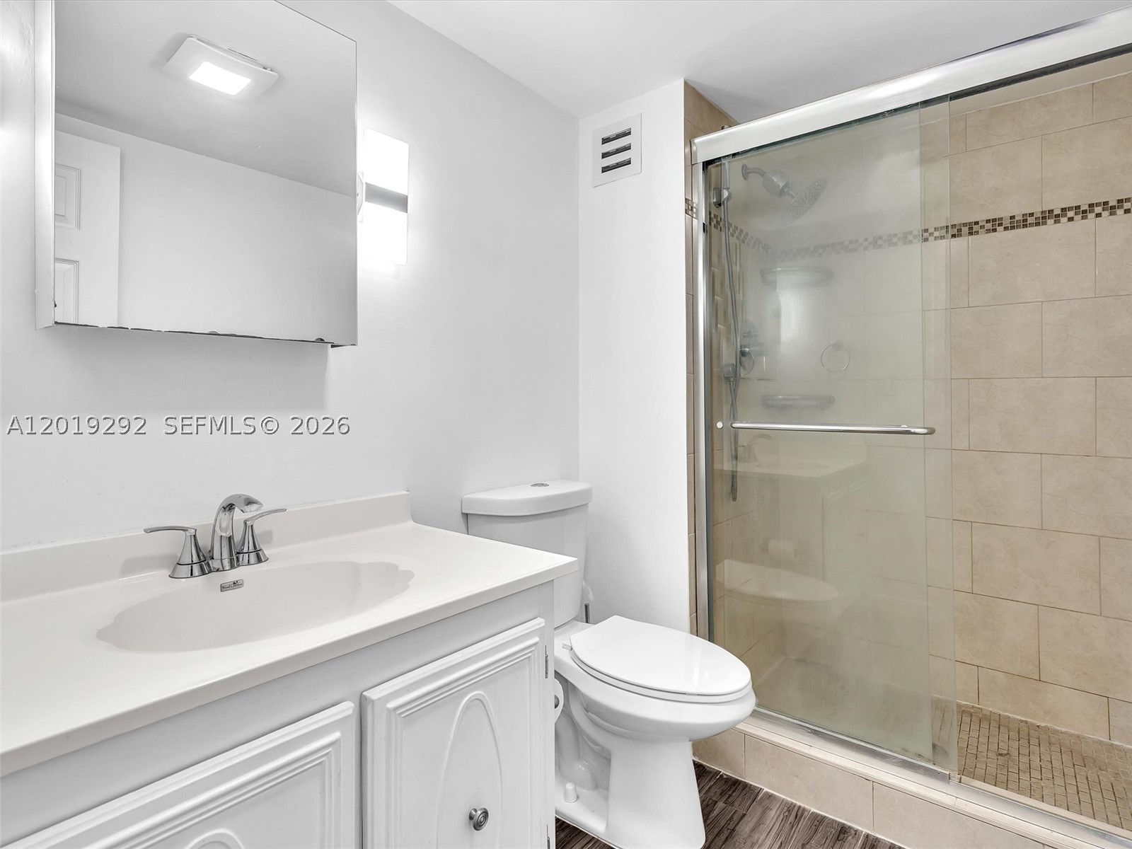 2450 NE 135th St #201, North Miami FL 33181