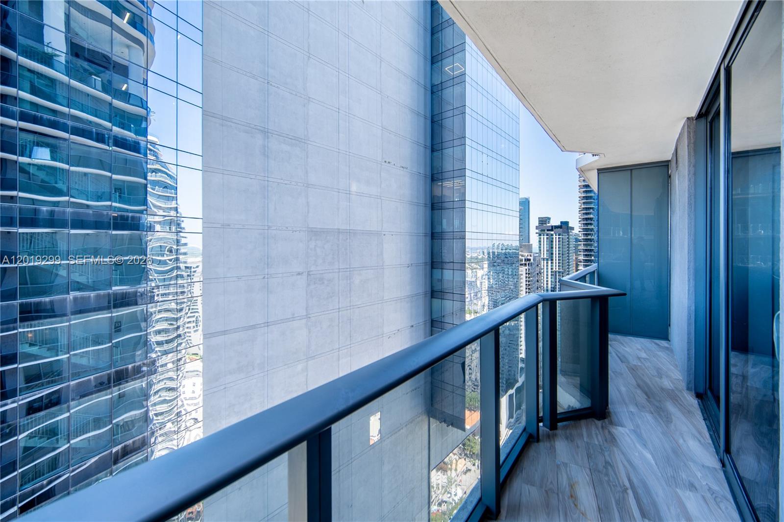 801 S Miami Ave #3905, Miami FL 33130