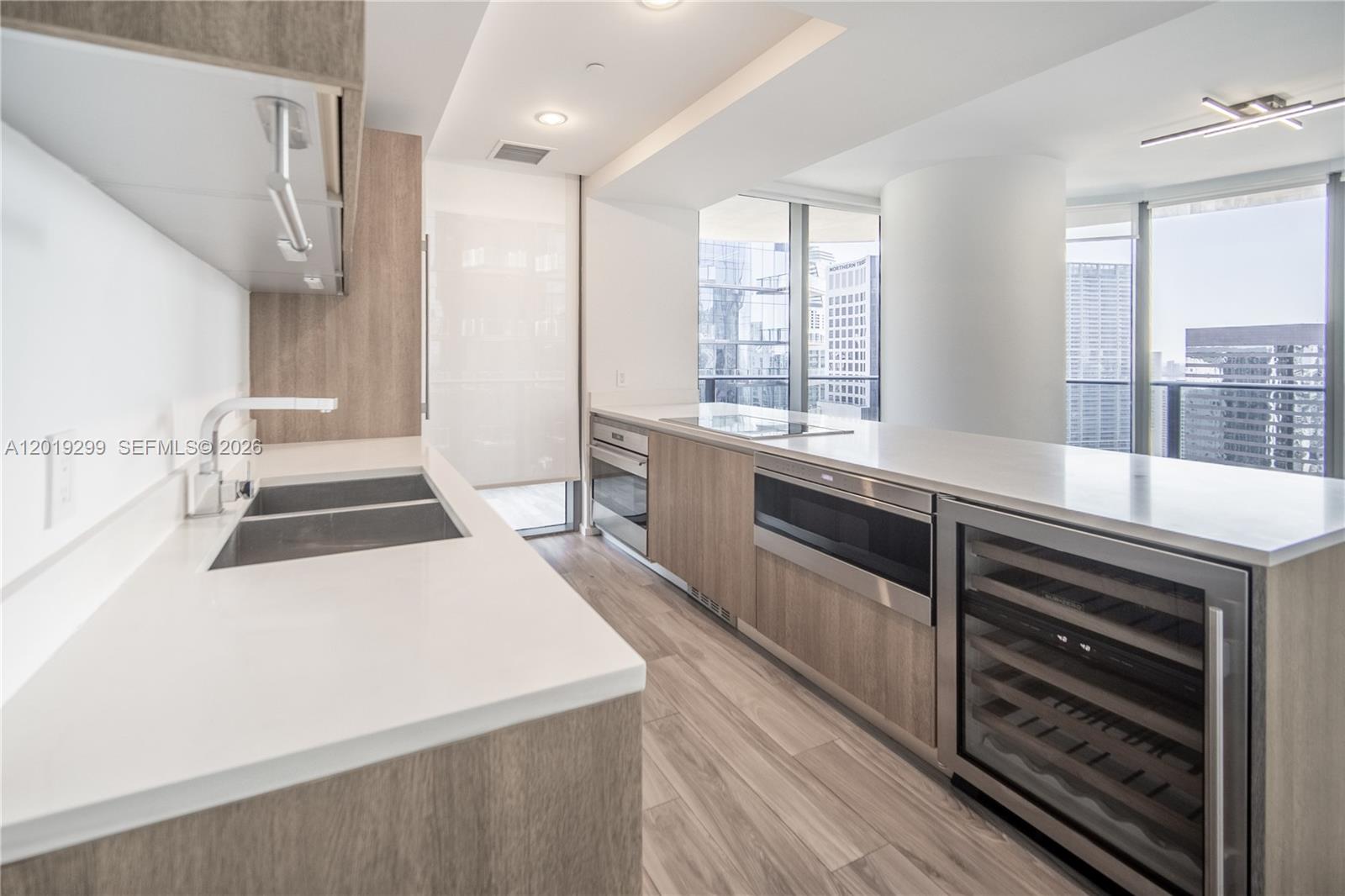 801 S Miami Ave #3905, Miami FL 33130
