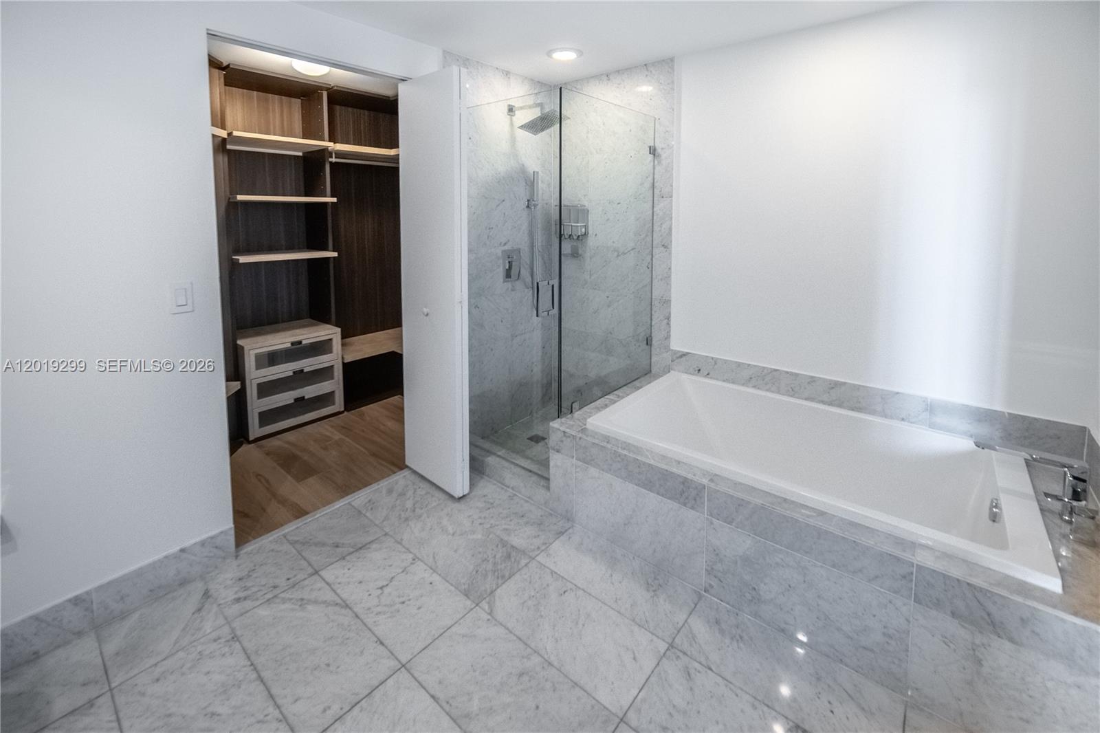 801 S Miami Ave #3905, Miami FL 33130