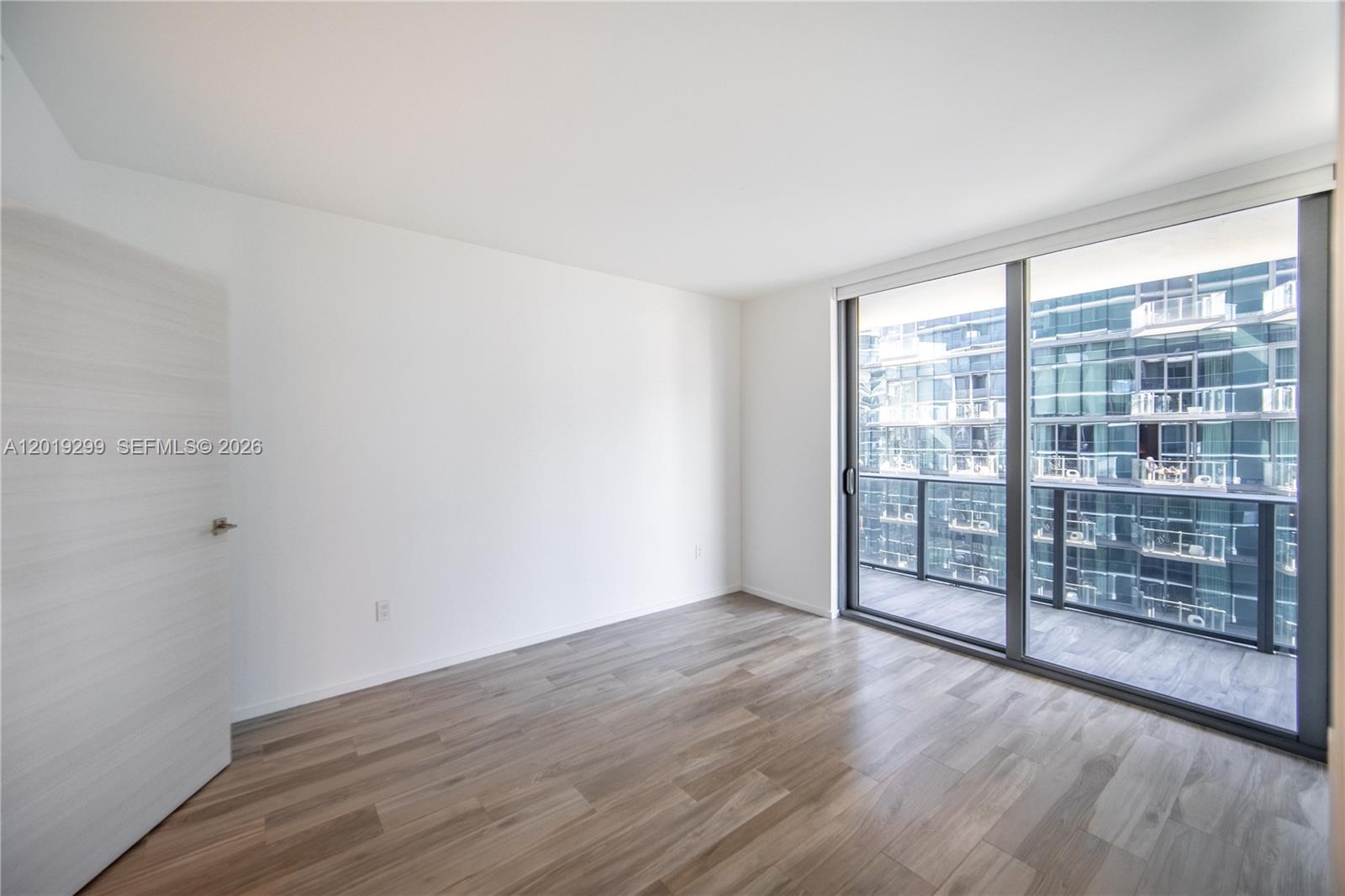 801 S Miami Ave #3905, Miami FL 33130