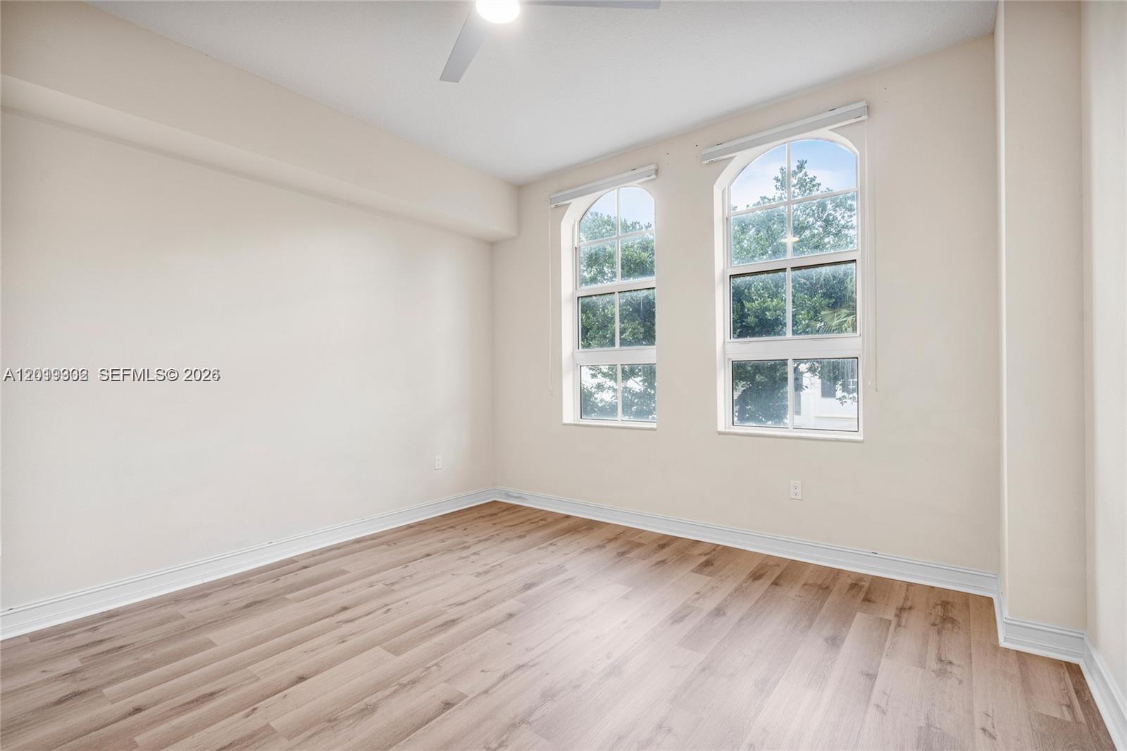 3001 NE 185th St #219, Aventura FL 33180