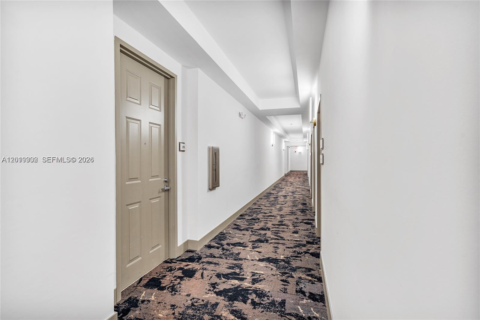 3001 NE 185th St #219, Aventura FL 33180