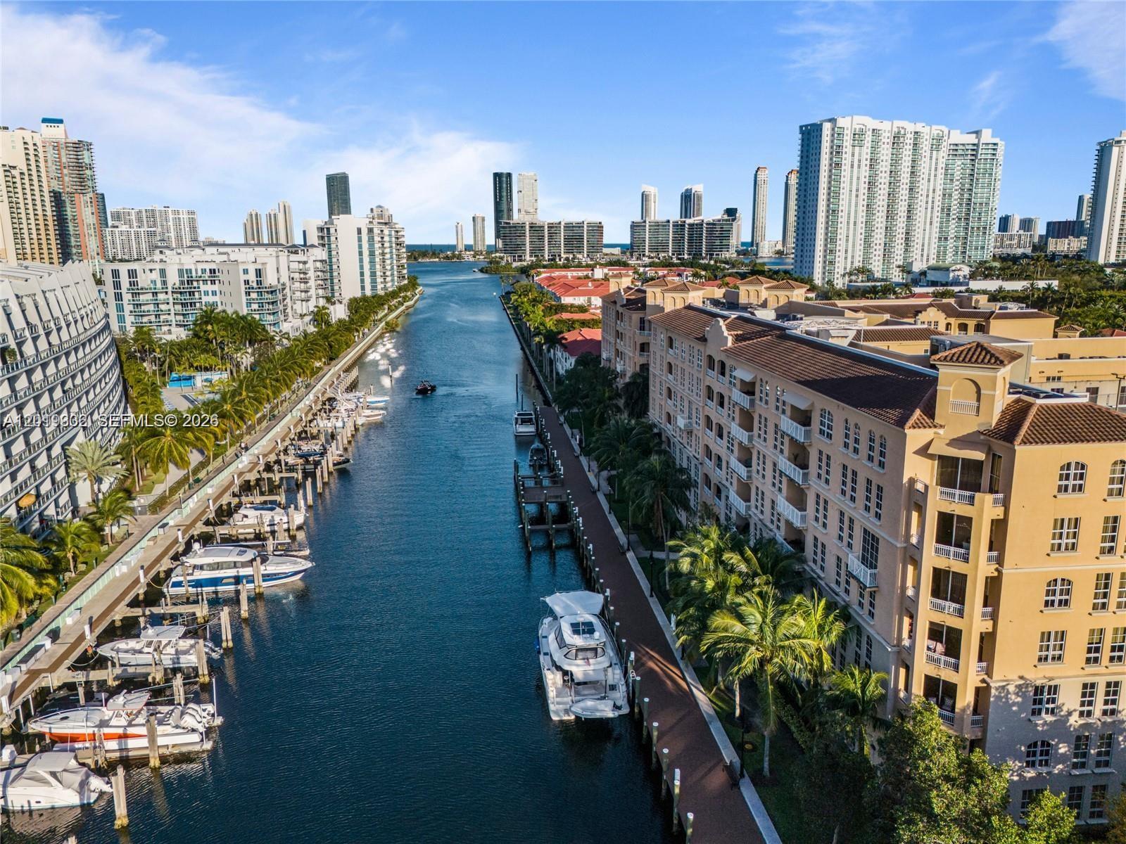3001 NE 185th St #219, Aventura FL 33180
