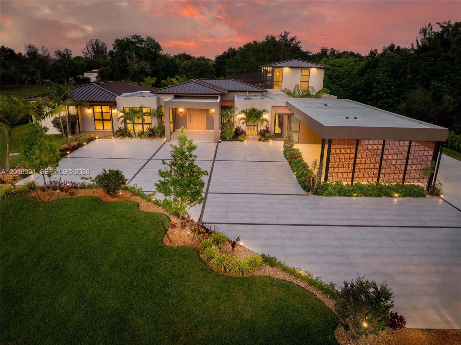 5500 SW 148th Ave, Southwest Ranches FL 33330