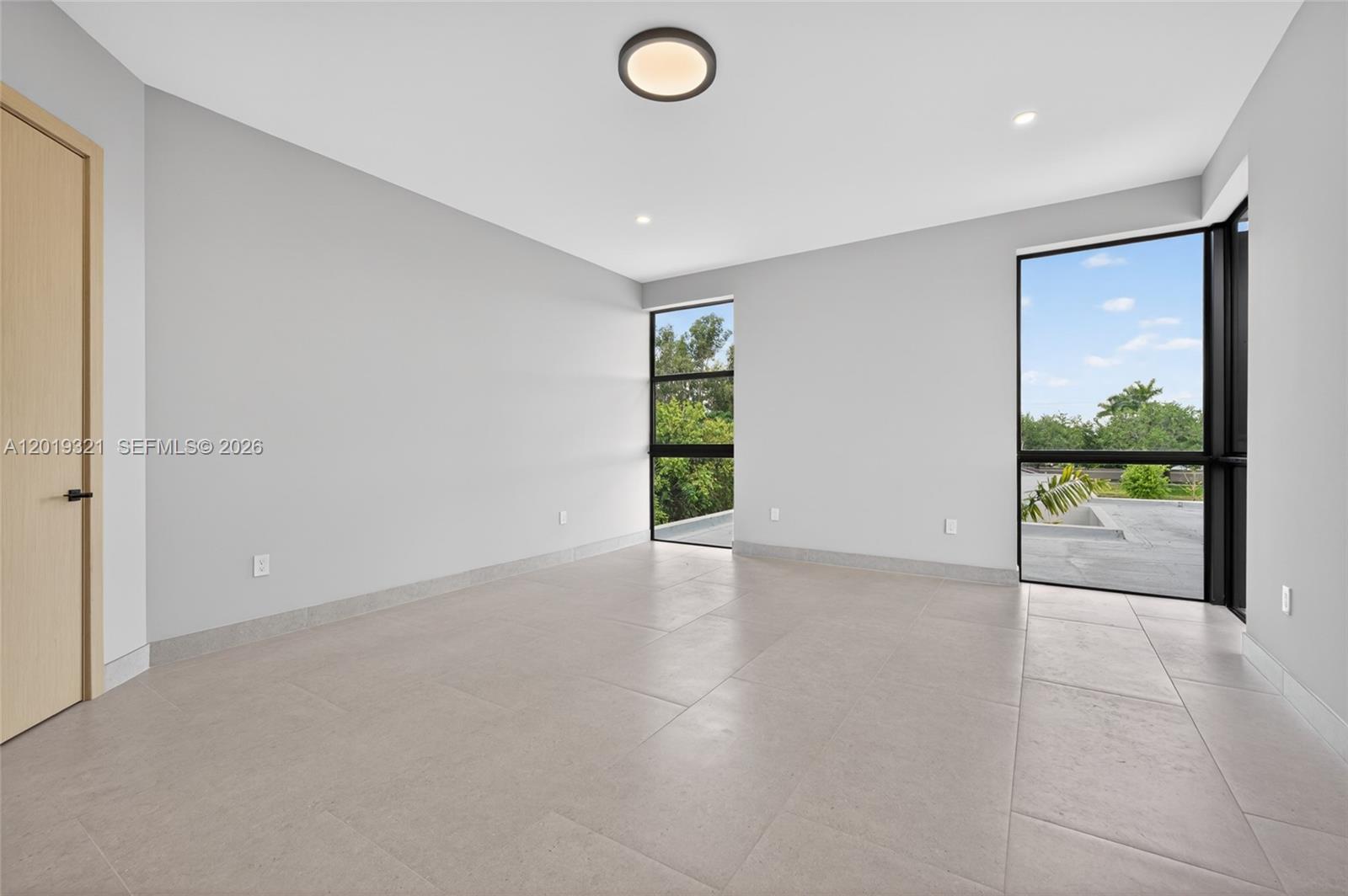 5500 SW 148th Ave, Southwest Ranches FL 33330