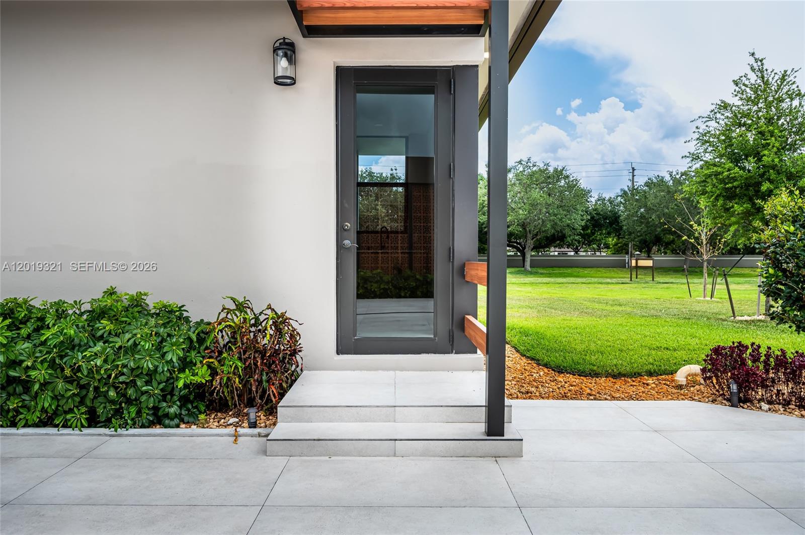 5500 SW 148th Ave, Southwest Ranches FL 33330