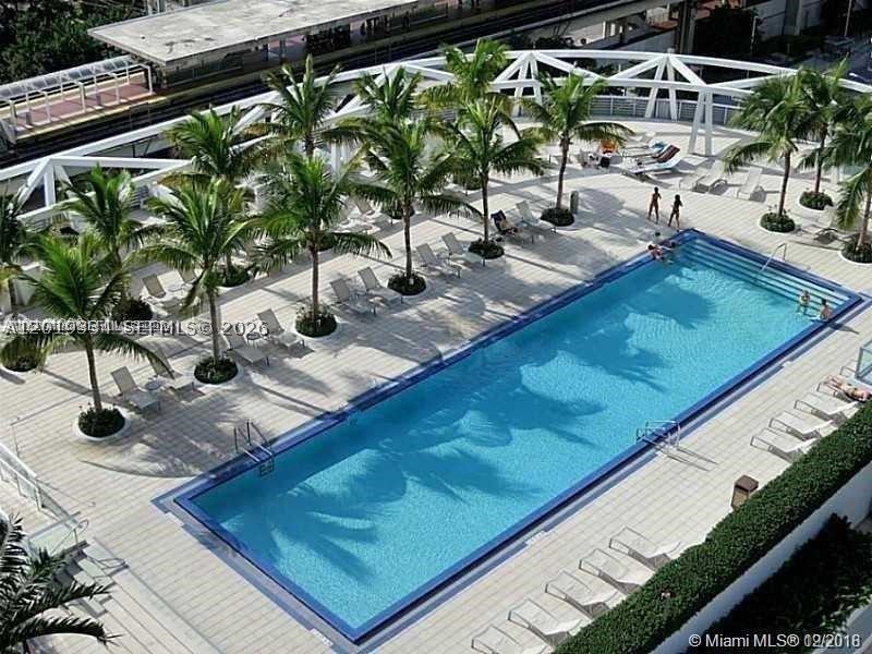 1111 SW 1 ave #2215, Miami FL 33130