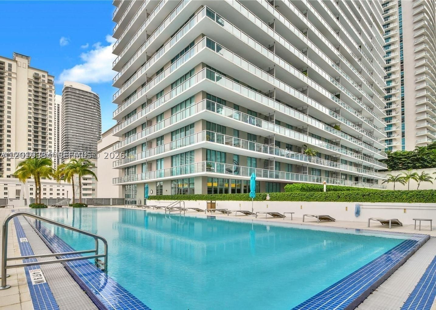 1111 SW 1 ave #2215, Miami FL 33130