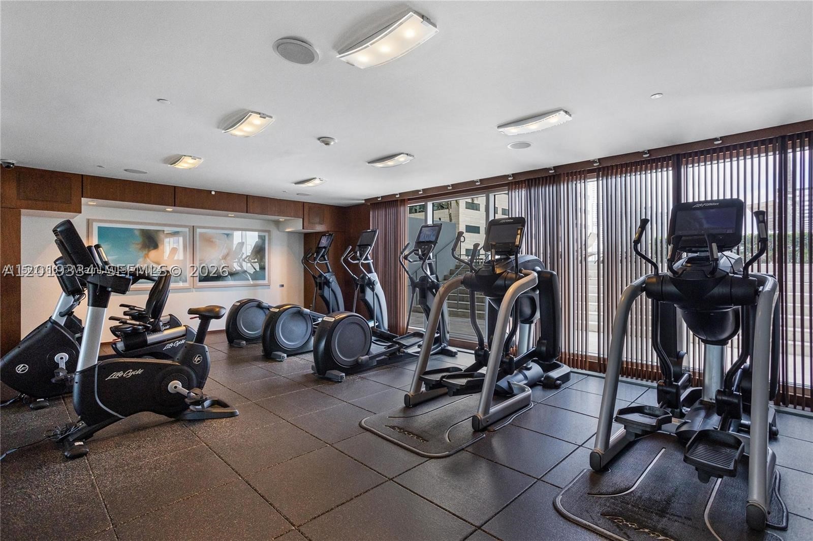 1111 SW 1 ave #2215, Miami FL 33130