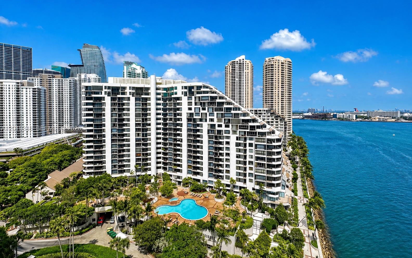 520 Brickell Key Dr #A1113, Miami FL 33131