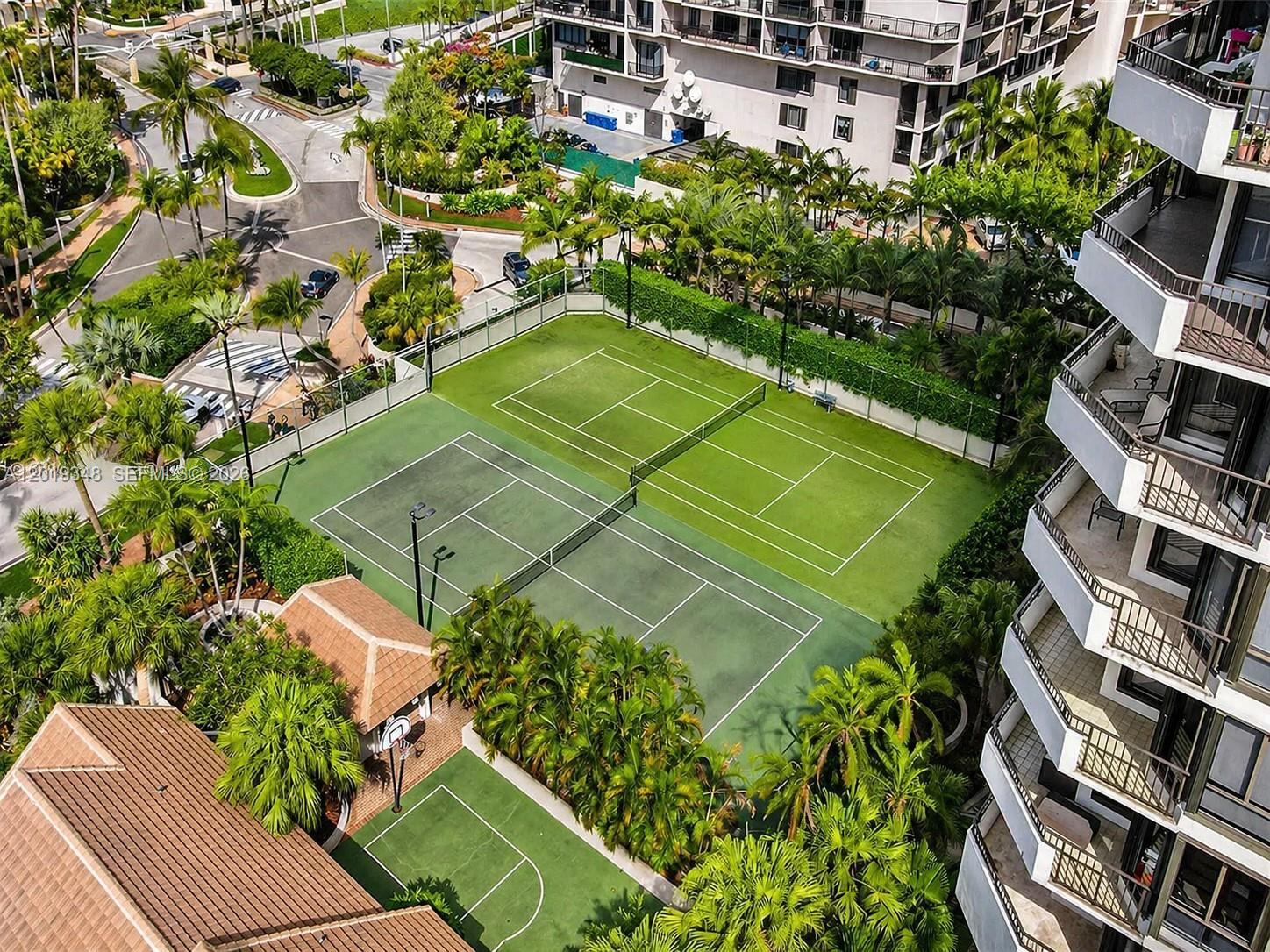 520 Brickell Key Dr #A1113, Miami FL 33131