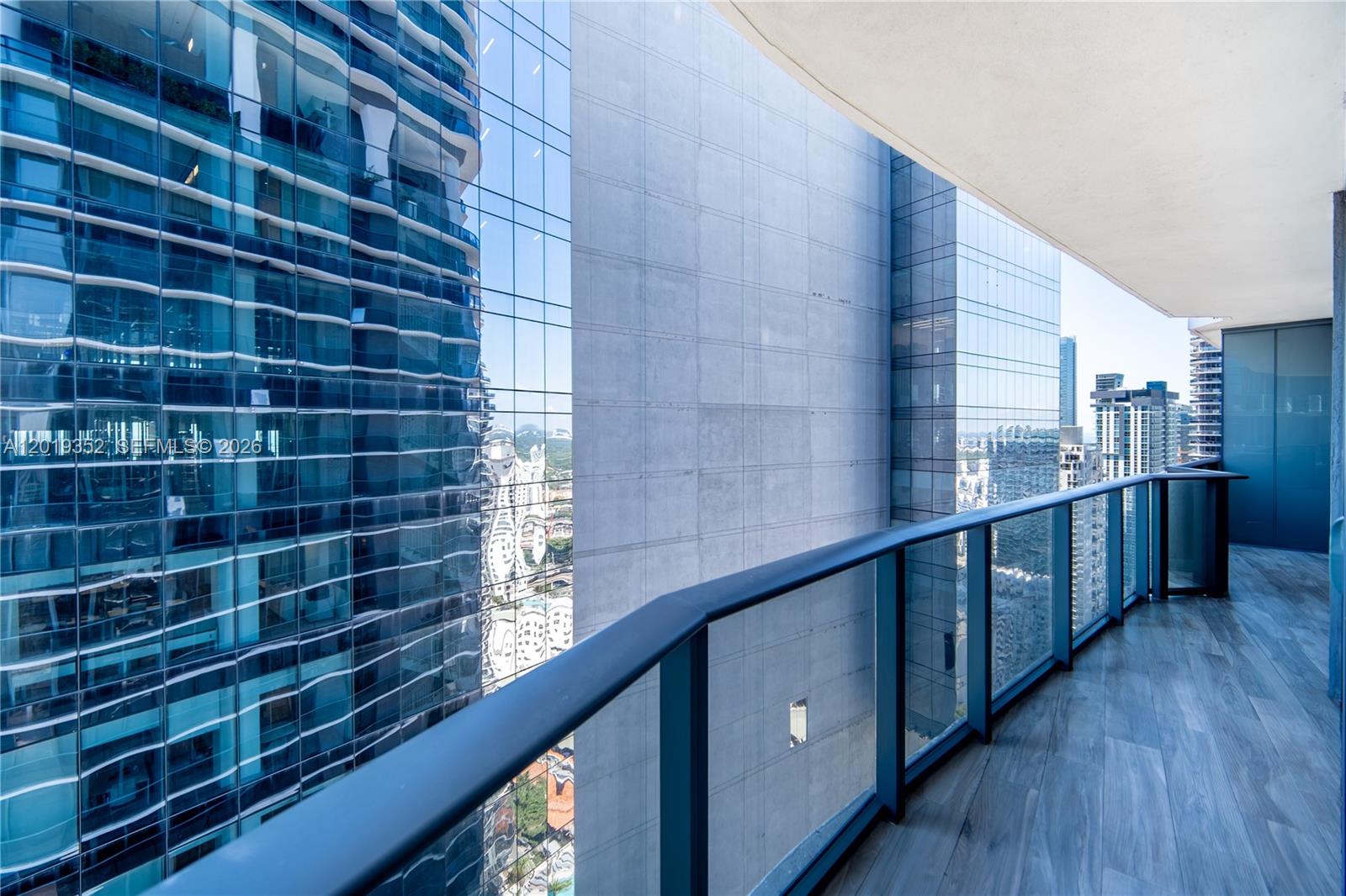 801 S Miami Ave #3905, Miami FL 33130
