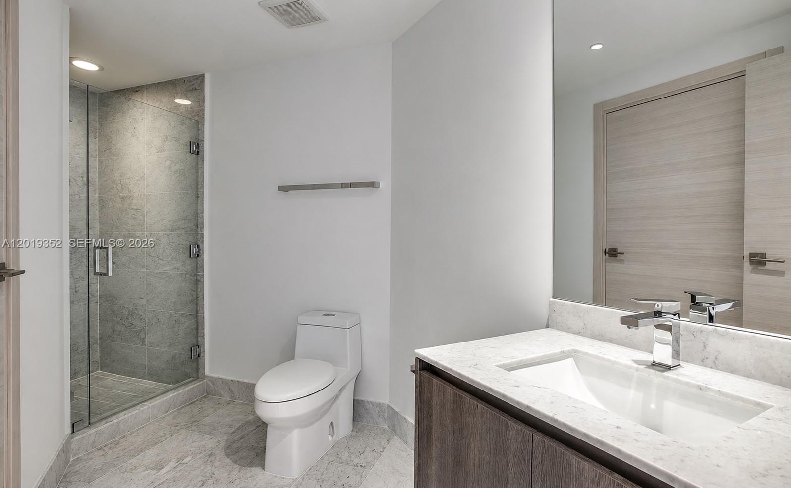 801 S Miami Ave #3905, Miami FL 33130