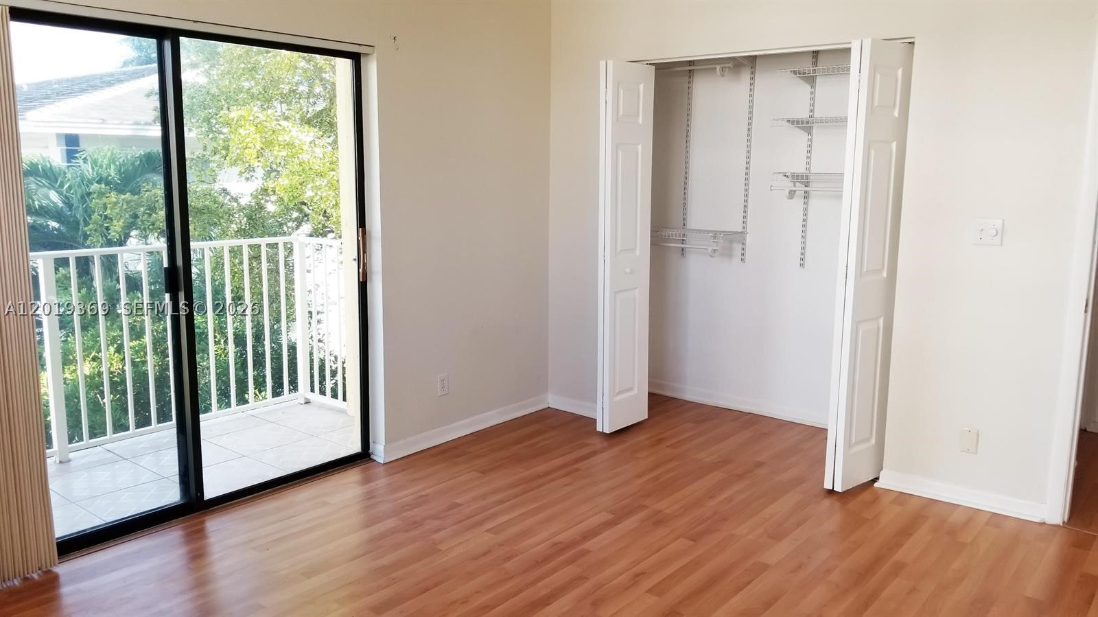 1900 Diana Dr #3E, Hallandale Beach FL 33009