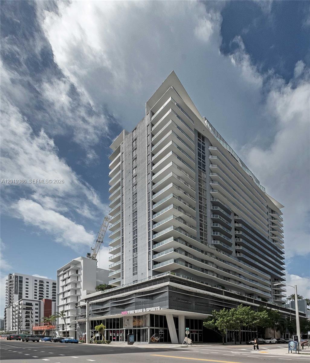 1010 SW 2nd Ave #1709, Miami FL 33130