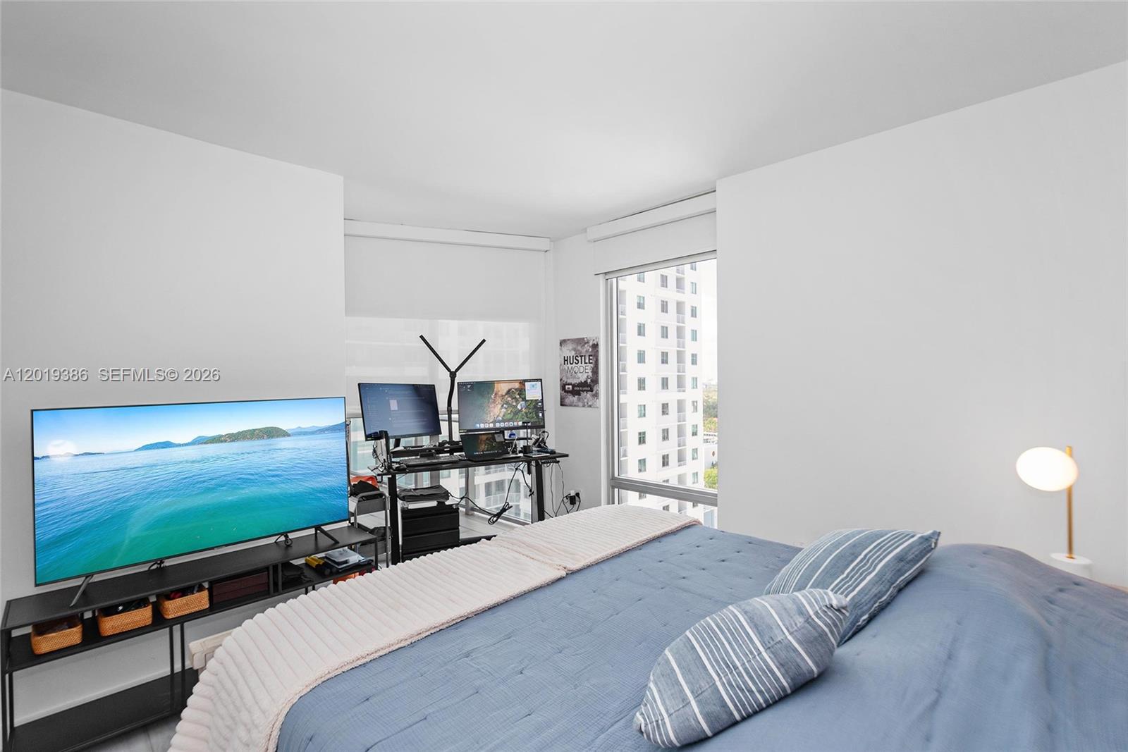 1010 SW 2nd Ave #1709, Miami FL 33130