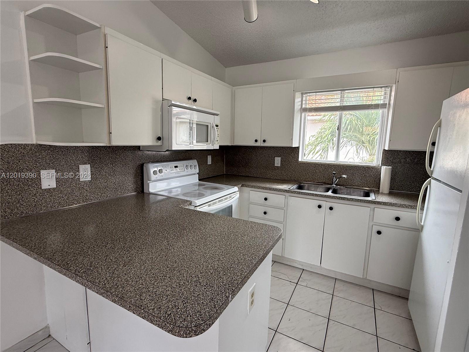 10101 W Okeechobee Rd #9202, Hialeah Gardens FL 33016