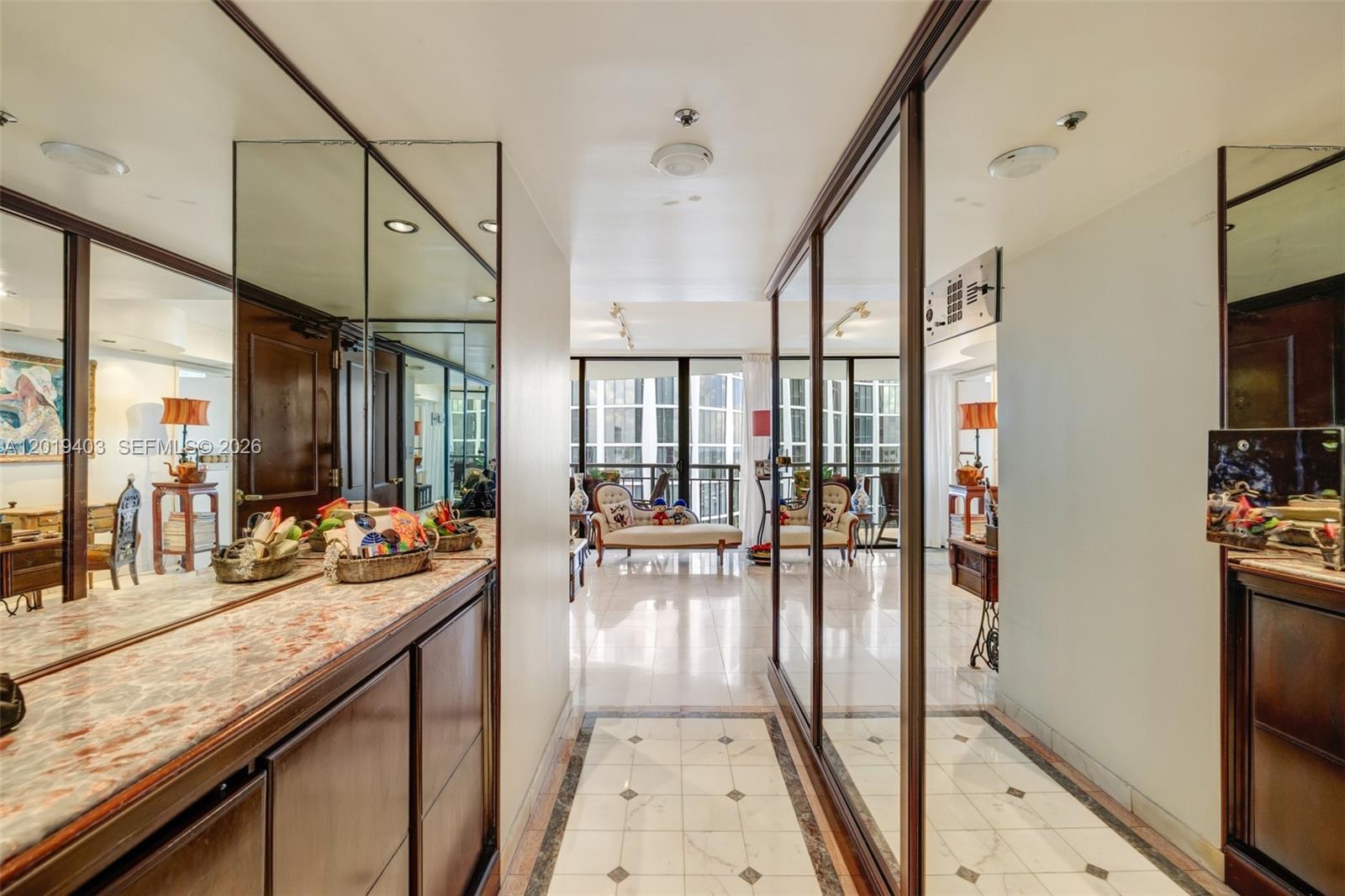 2843 S Bayshore Dr #11F, Miami FL 33133