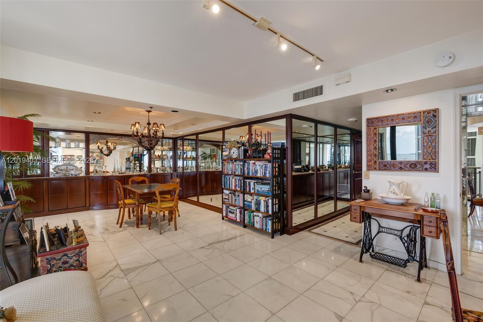 2843 S Bayshore Dr #11F, Miami FL 33133