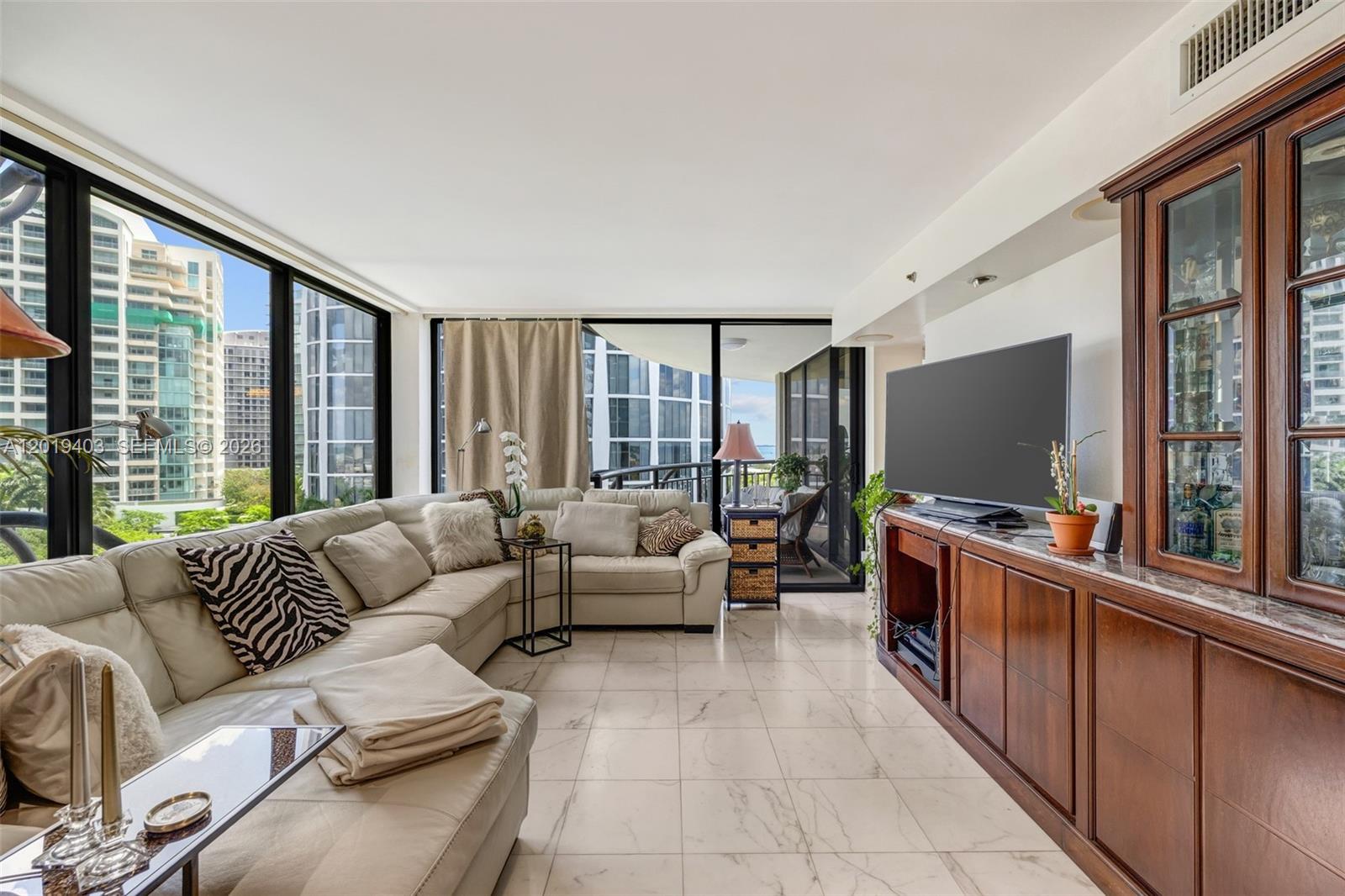 2843 S Bayshore Dr #11F, Miami FL 33133