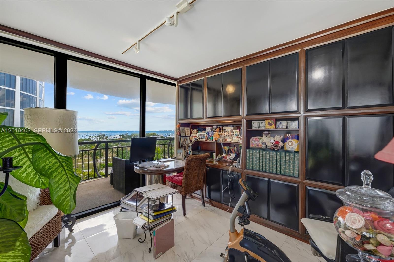2843 S Bayshore Dr #11F, Miami FL 33133