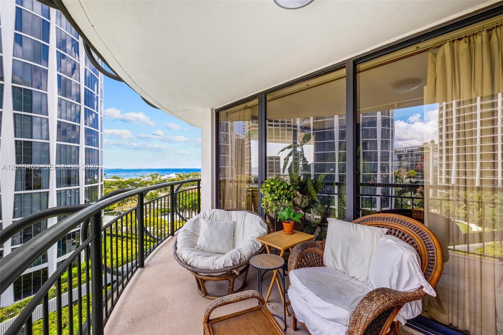 2843 S Bayshore Dr #11F, Miami FL 33133