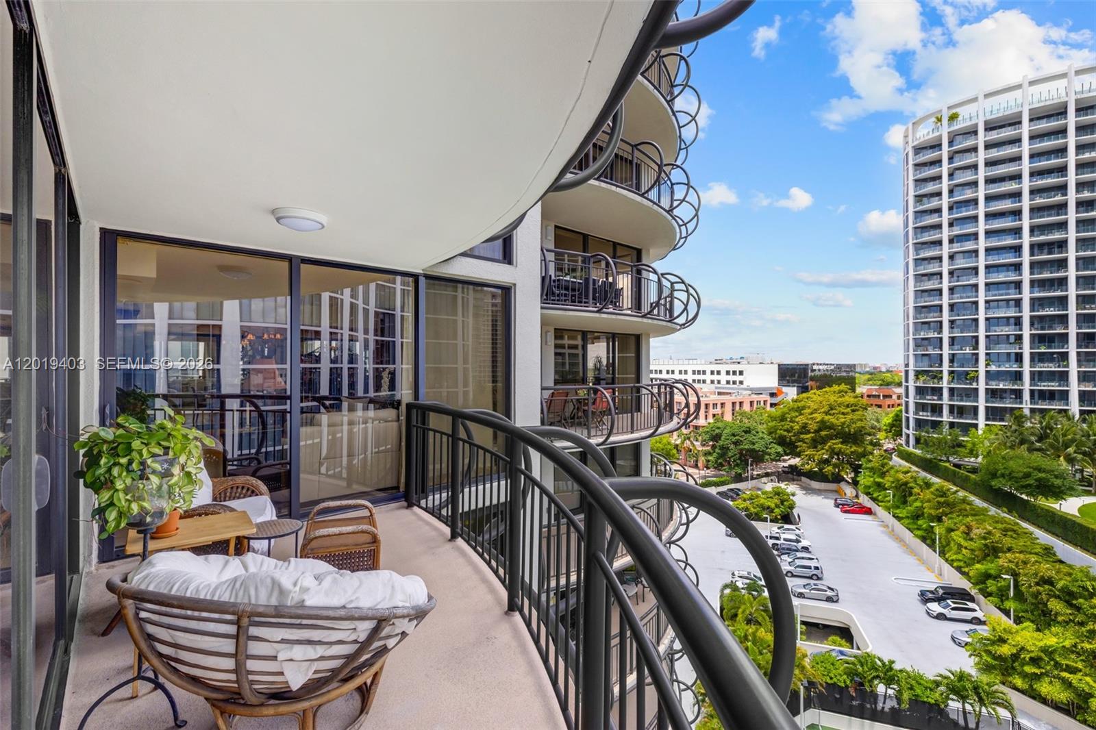 2843 S Bayshore Dr #11F, Miami FL 33133