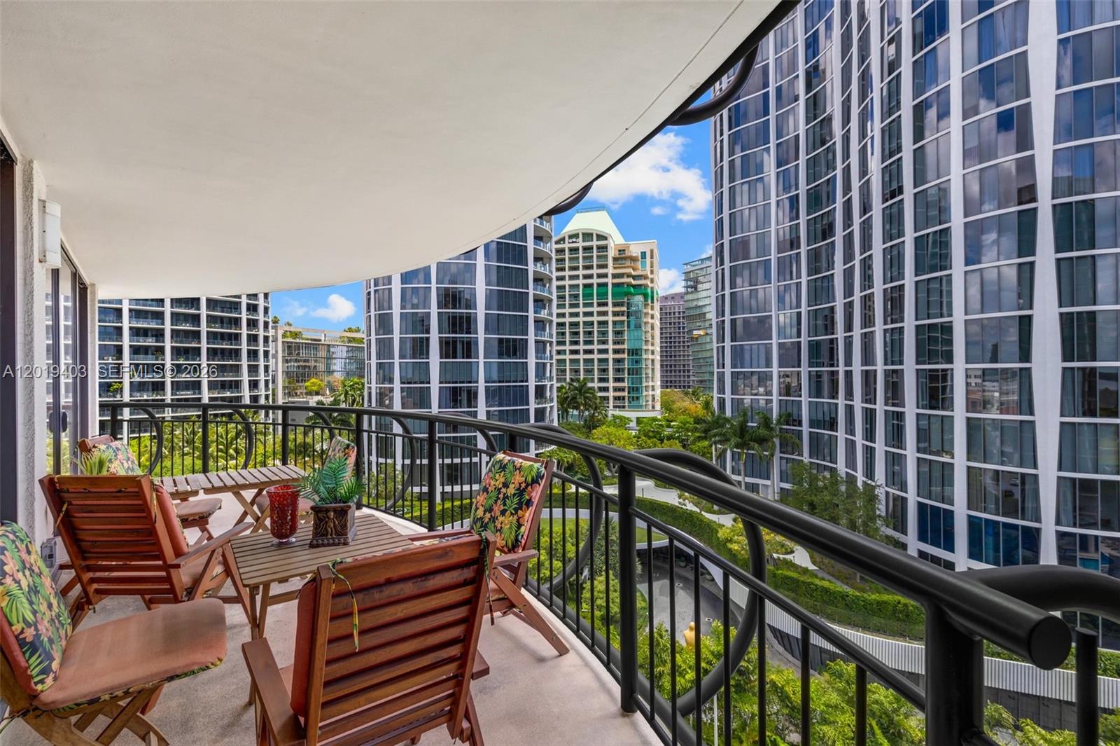 2843 S Bayshore Dr #11F, Miami FL 33133