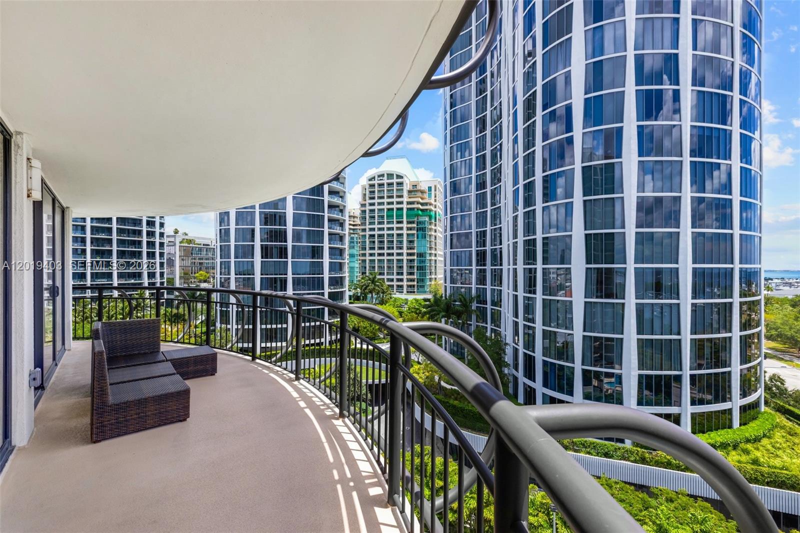 2843 S Bayshore Dr #11F, Miami FL 33133