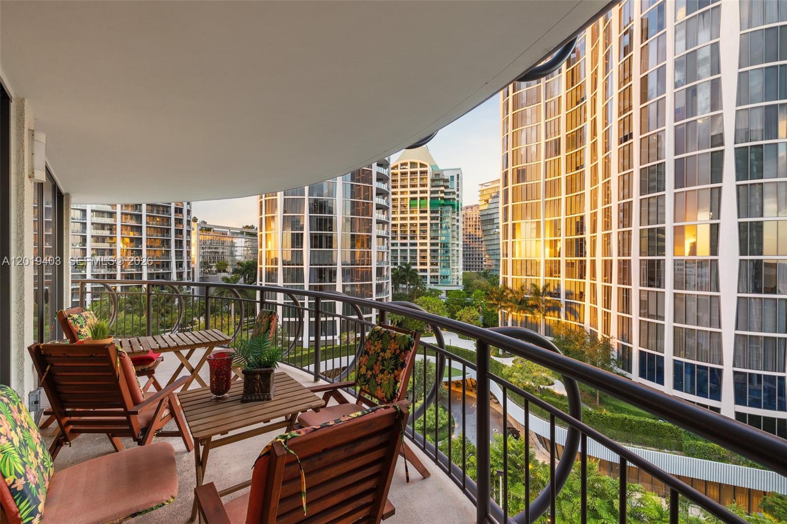 2843 S Bayshore Dr #11F, Miami FL 33133