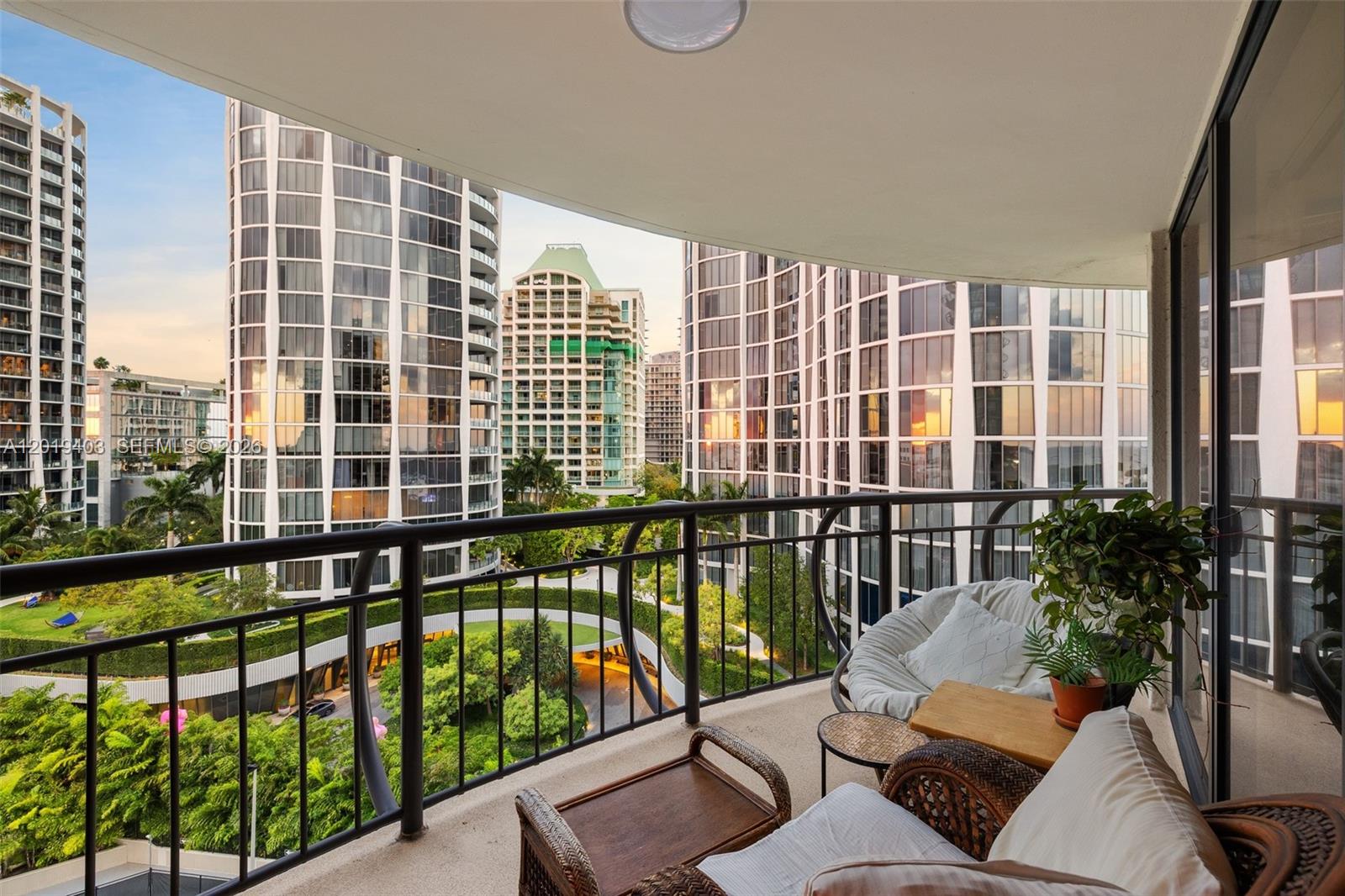 2843 S Bayshore Dr #11F, Miami FL 33133