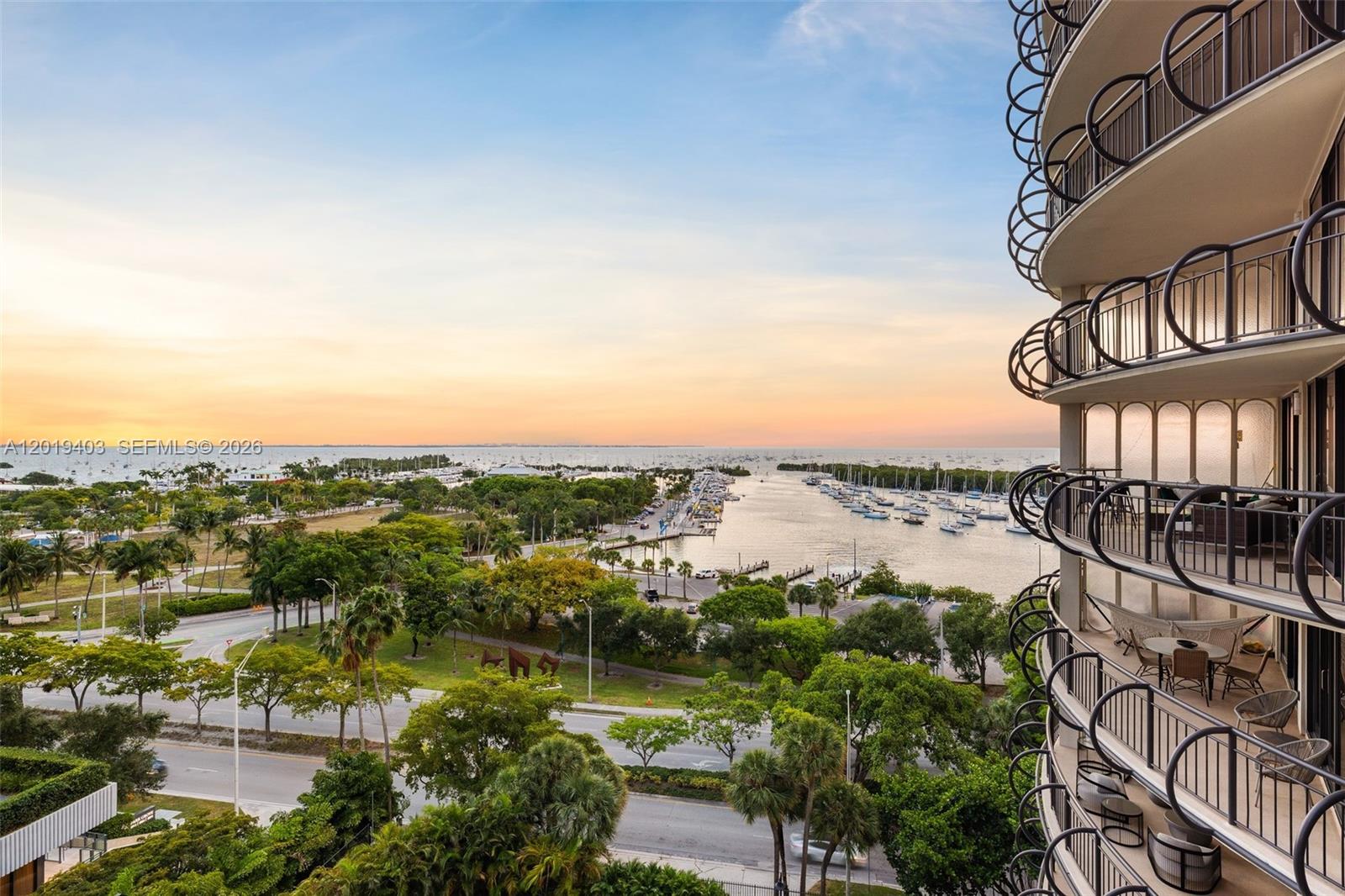 2843 S Bayshore Dr #11F, Miami FL 33133