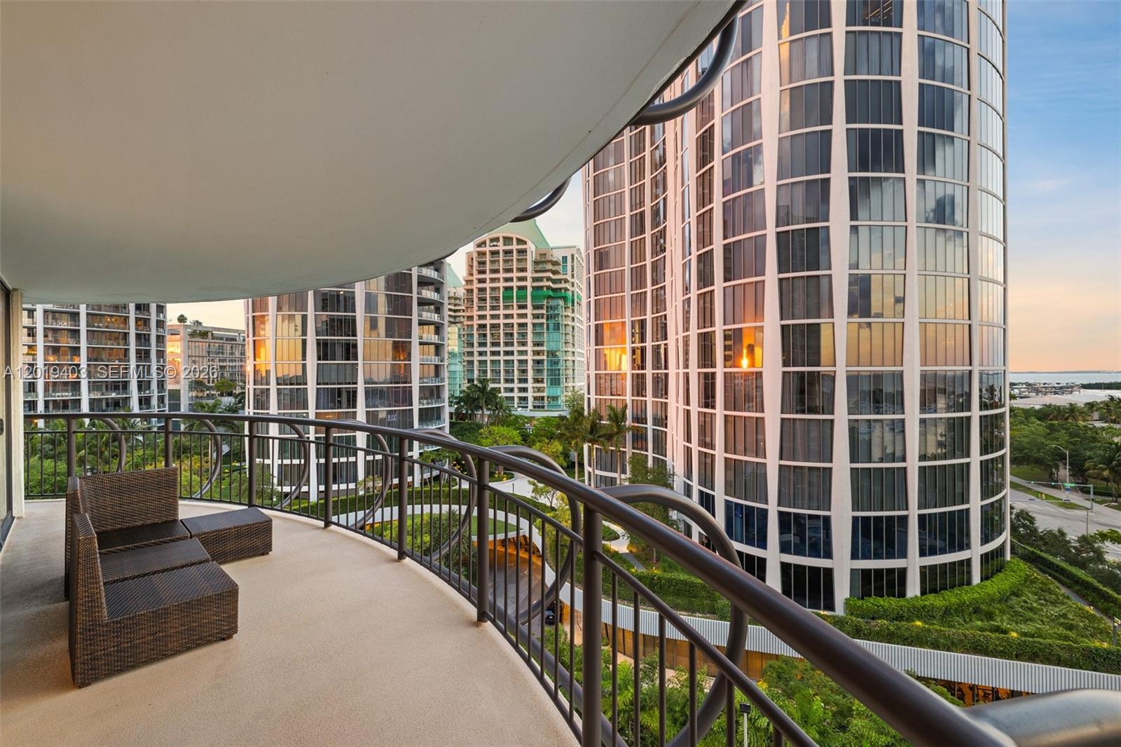 2843 S Bayshore Dr #11F, Miami FL 33133