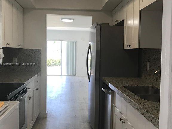 881 Ocean Dr #TH11, Key Biscayne FL 33149