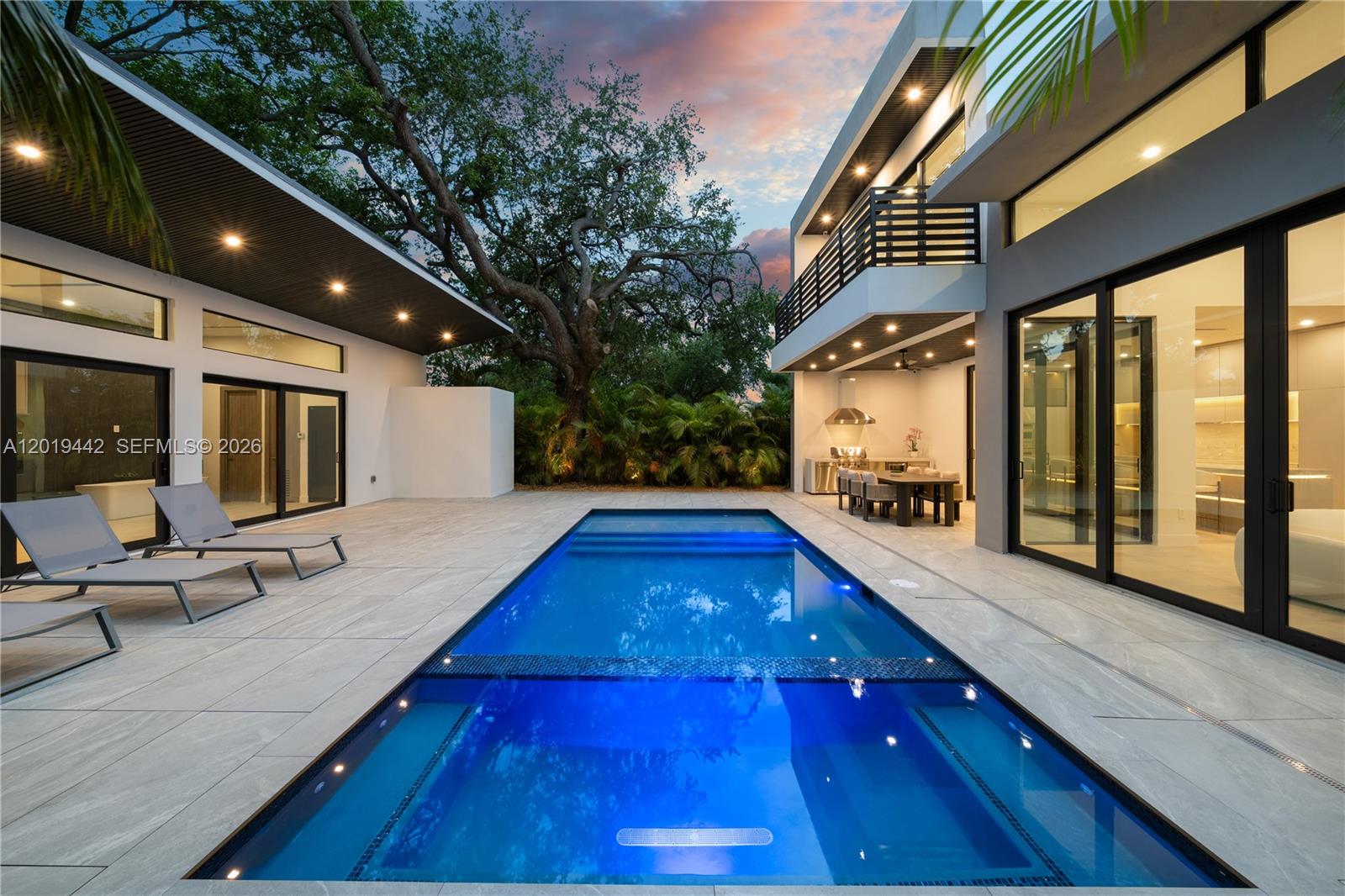 280 NW 47th St, Miami FL 33127